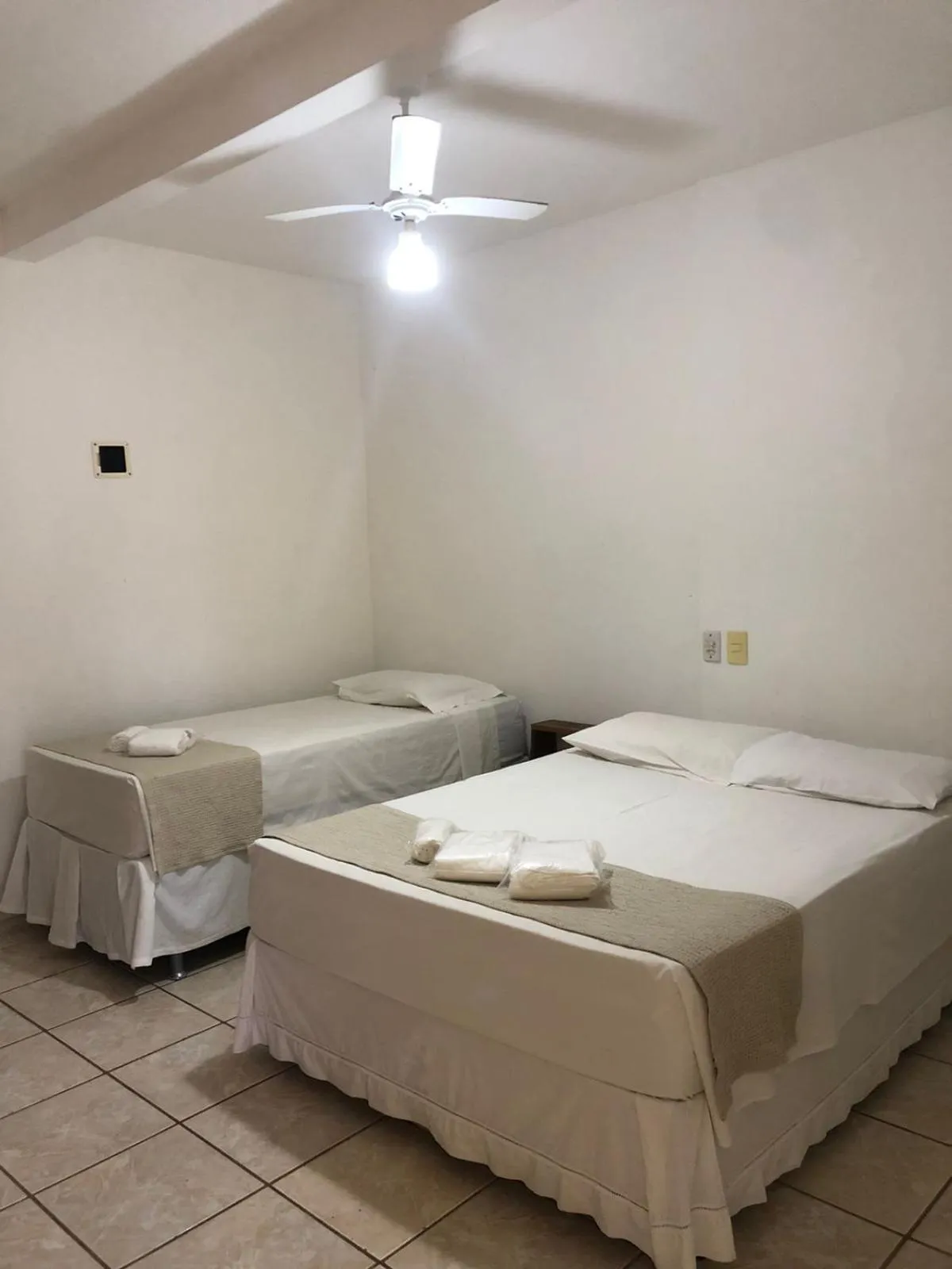 Bed in Mar & Sol Praia Hotel