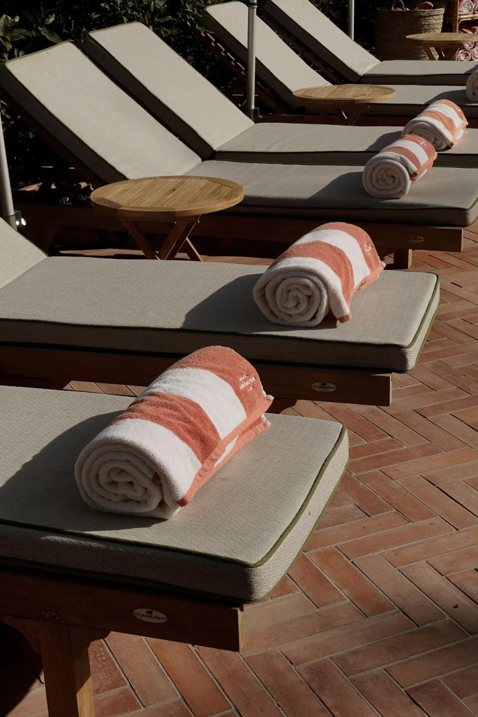 Swimming pool in Parkhotel Mondschein, a Member of Design Hotels