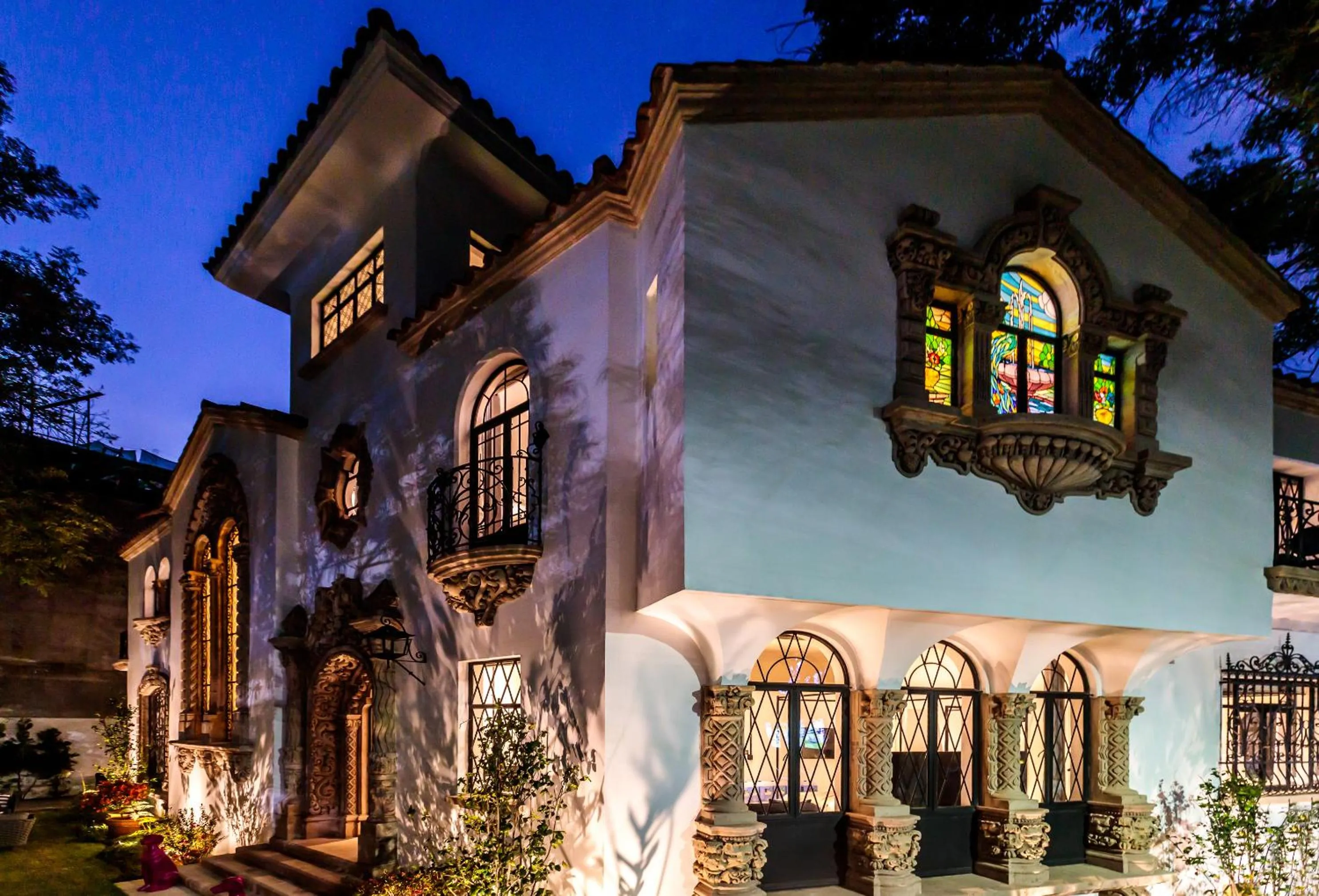 Property building in UTOPIC Campos Elíseos by ULIV