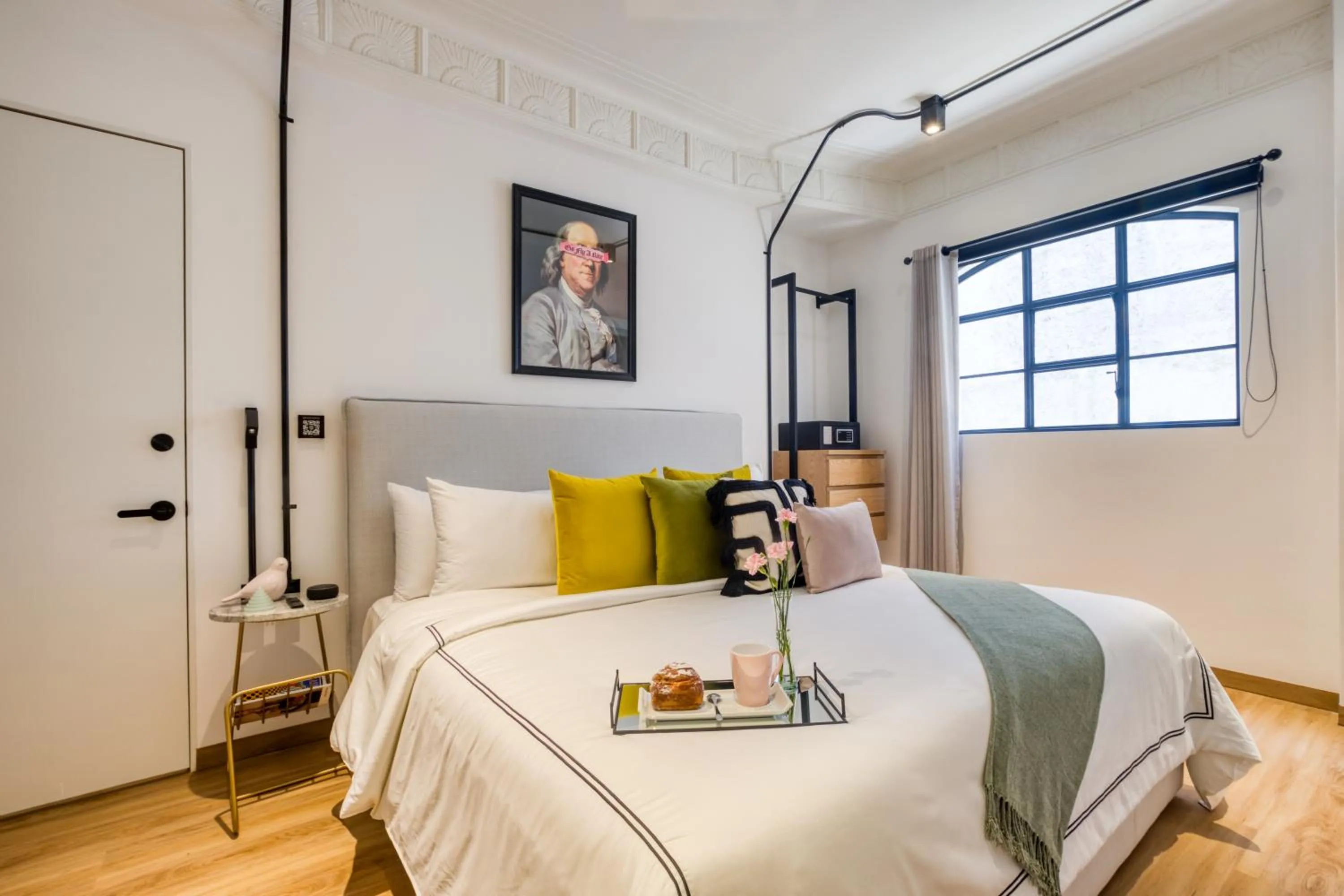 Bed in UTOPIC Campos Elíseos by ULIV