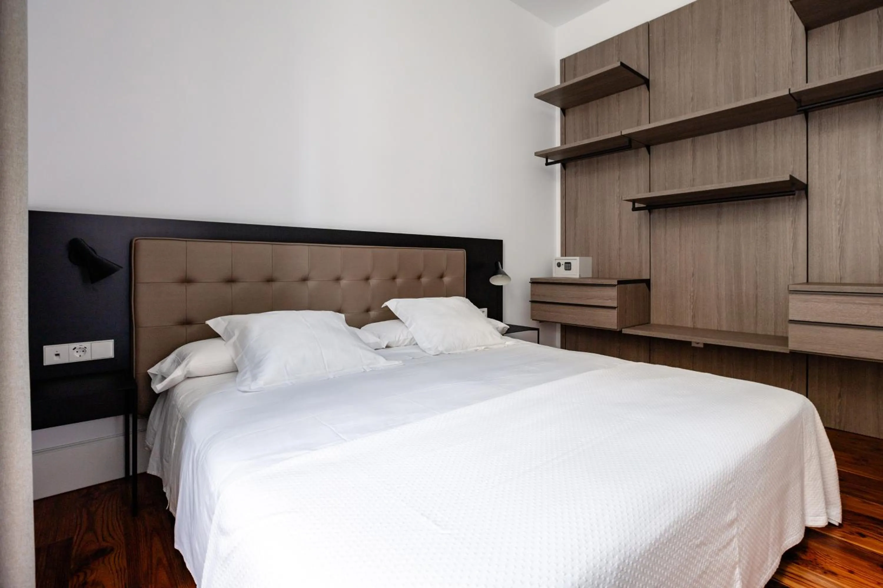 Bed in The Park Suites by IRES LAR