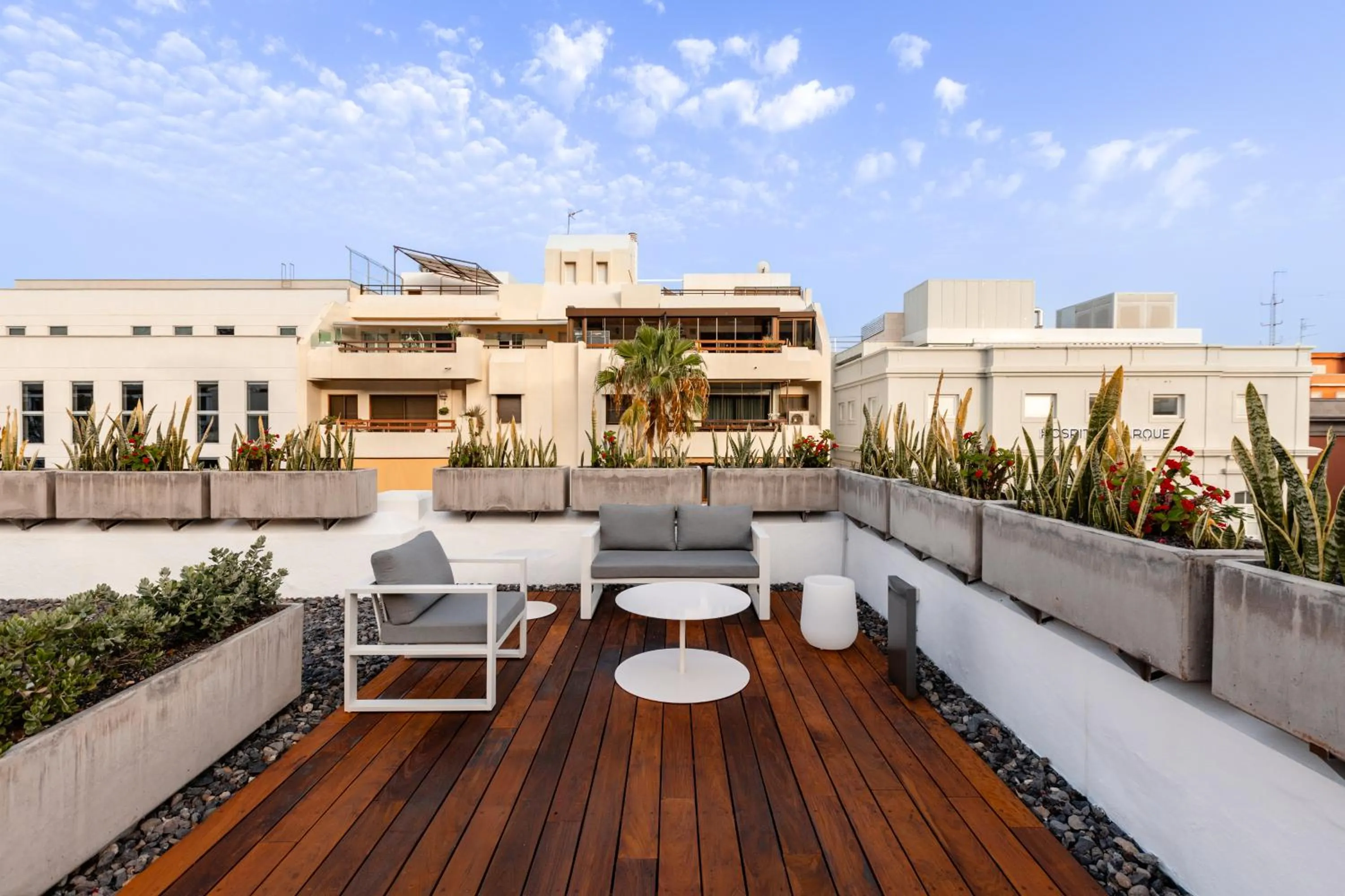 Balcony/Terrace in The Park Suites by IRES LAR