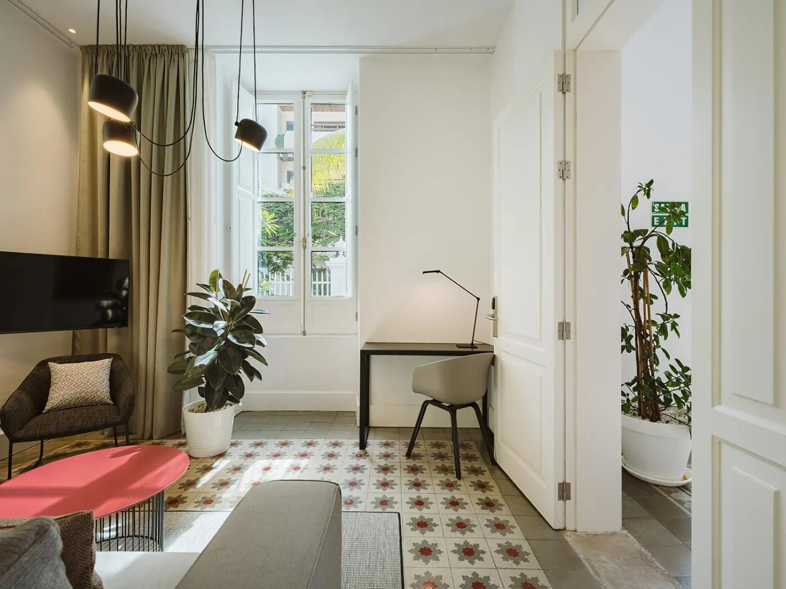 TV and multimedia in The Park Suites by IRES LAR