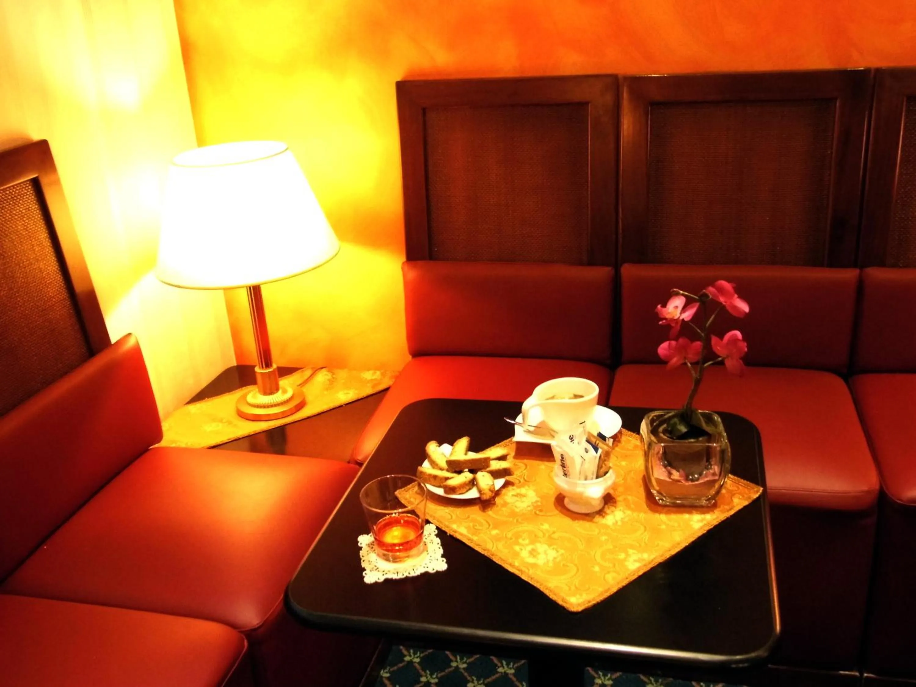 Lounge or bar in Hotel Accursio