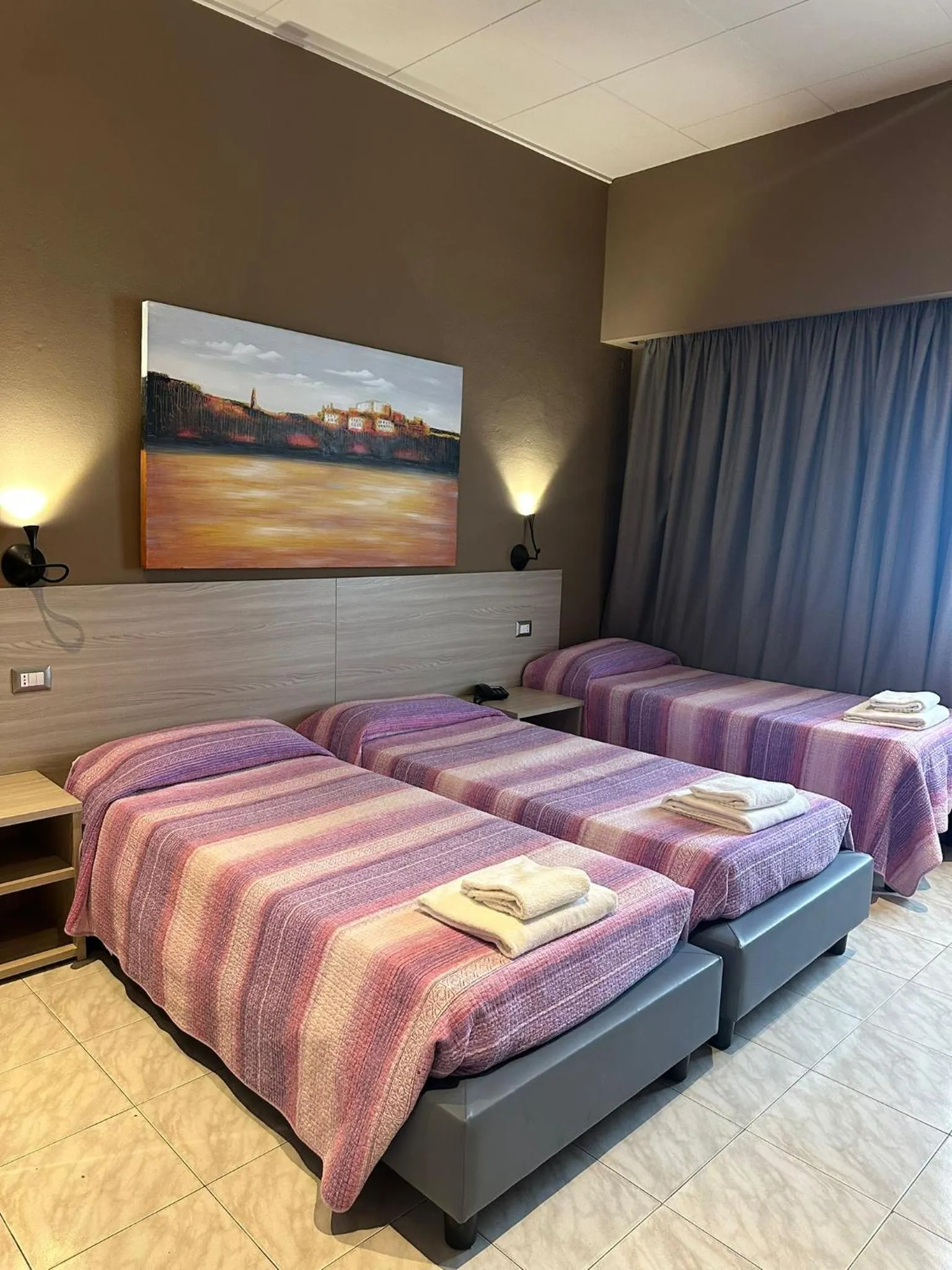 Bed in Hotel Montebello