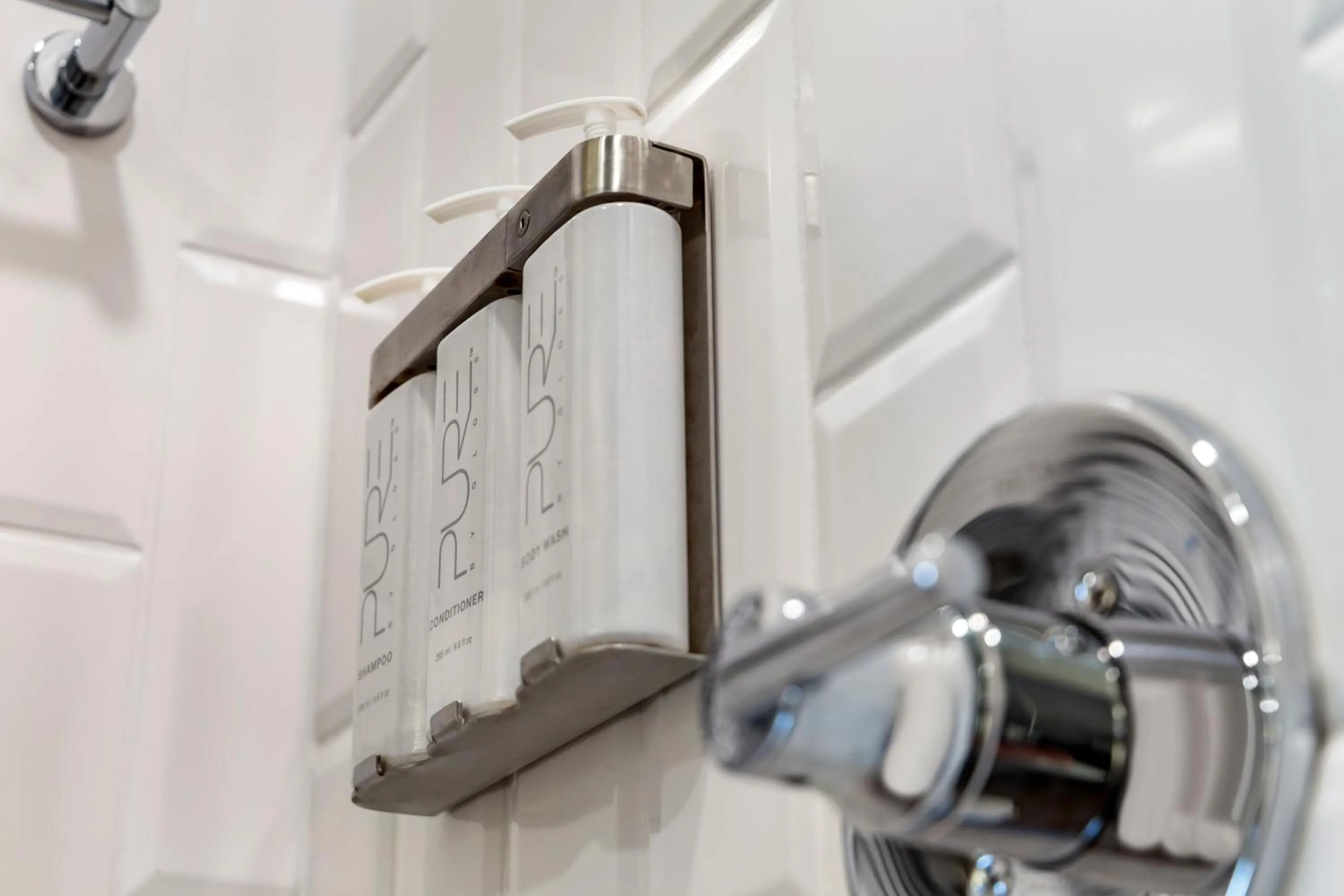 Bathroom in Cambria Hotel Columbia Downtown the Vista