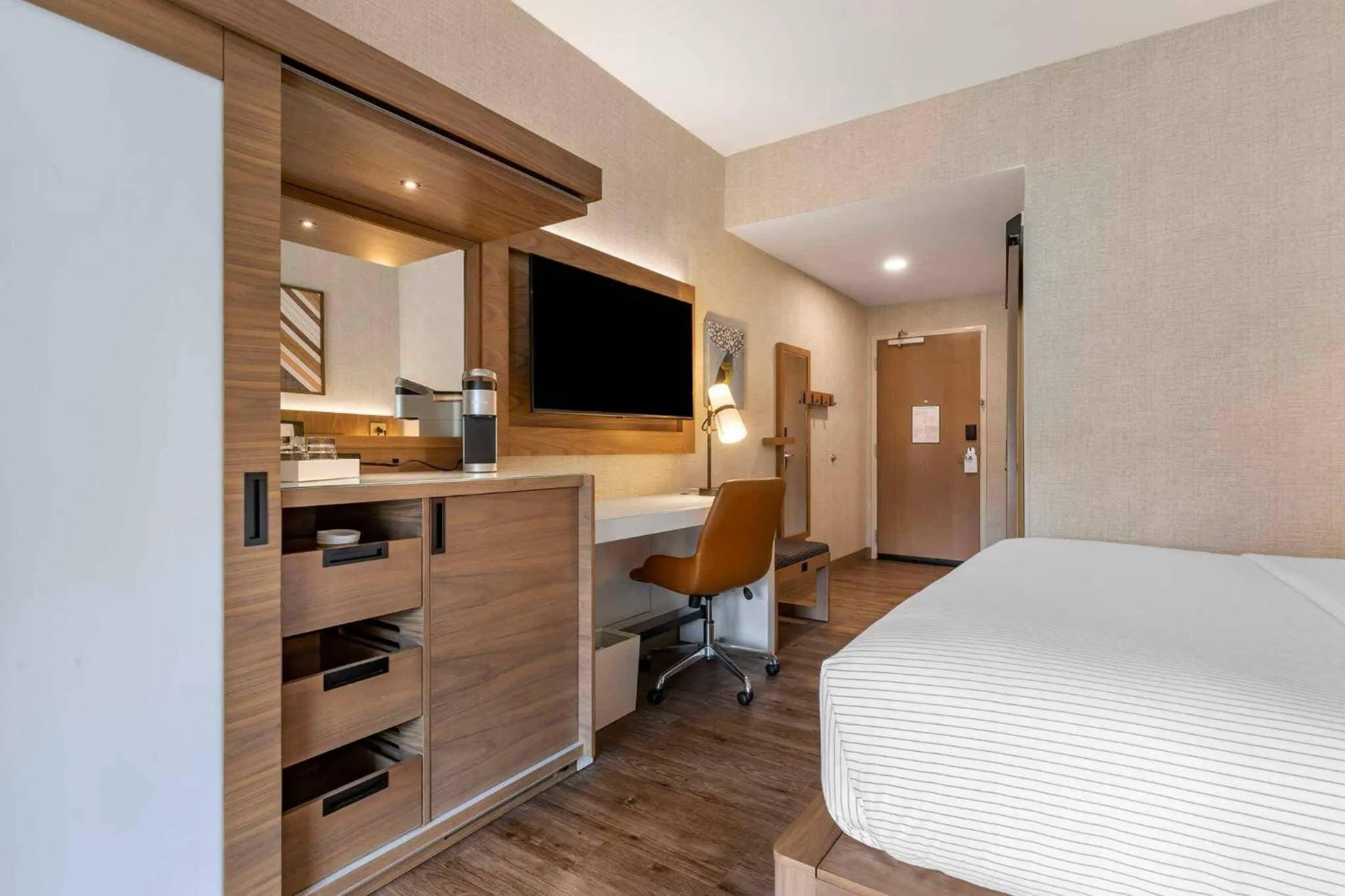 Bedroom, Bed in Cambria Hotel Columbia Downtown the Vista