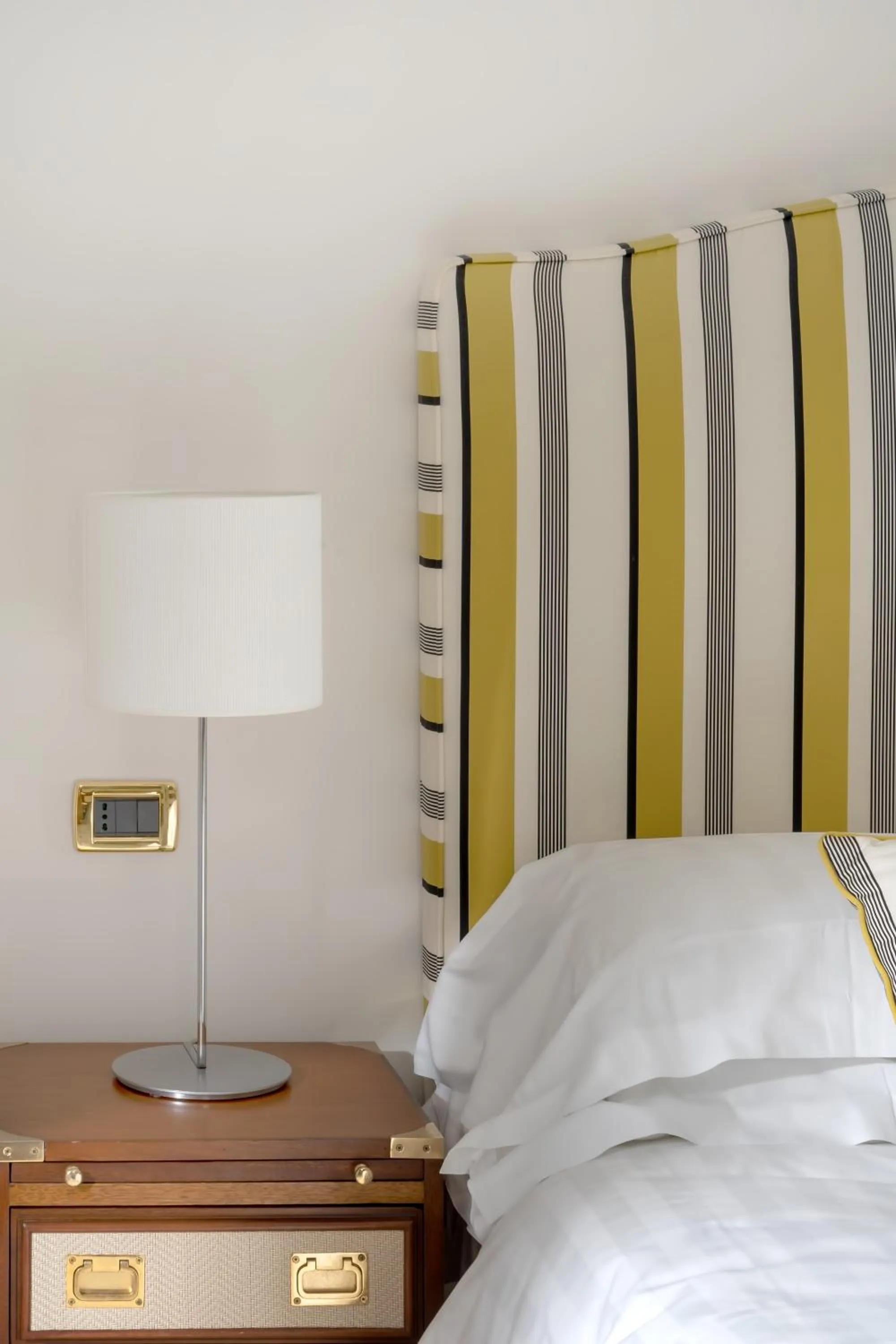 Decorative detail, Bed in San Montano Resort & Spa