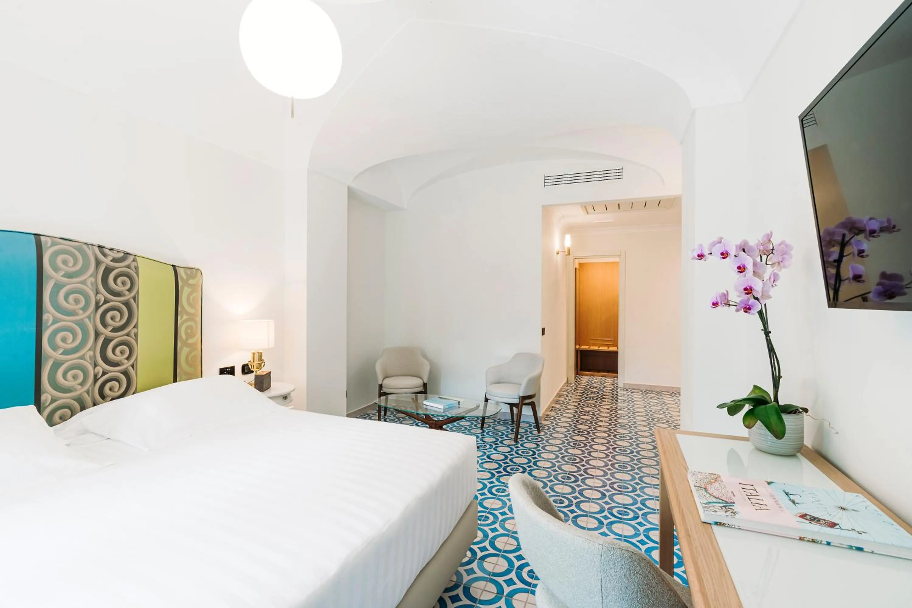 Bed in San Montano Resort & Spa