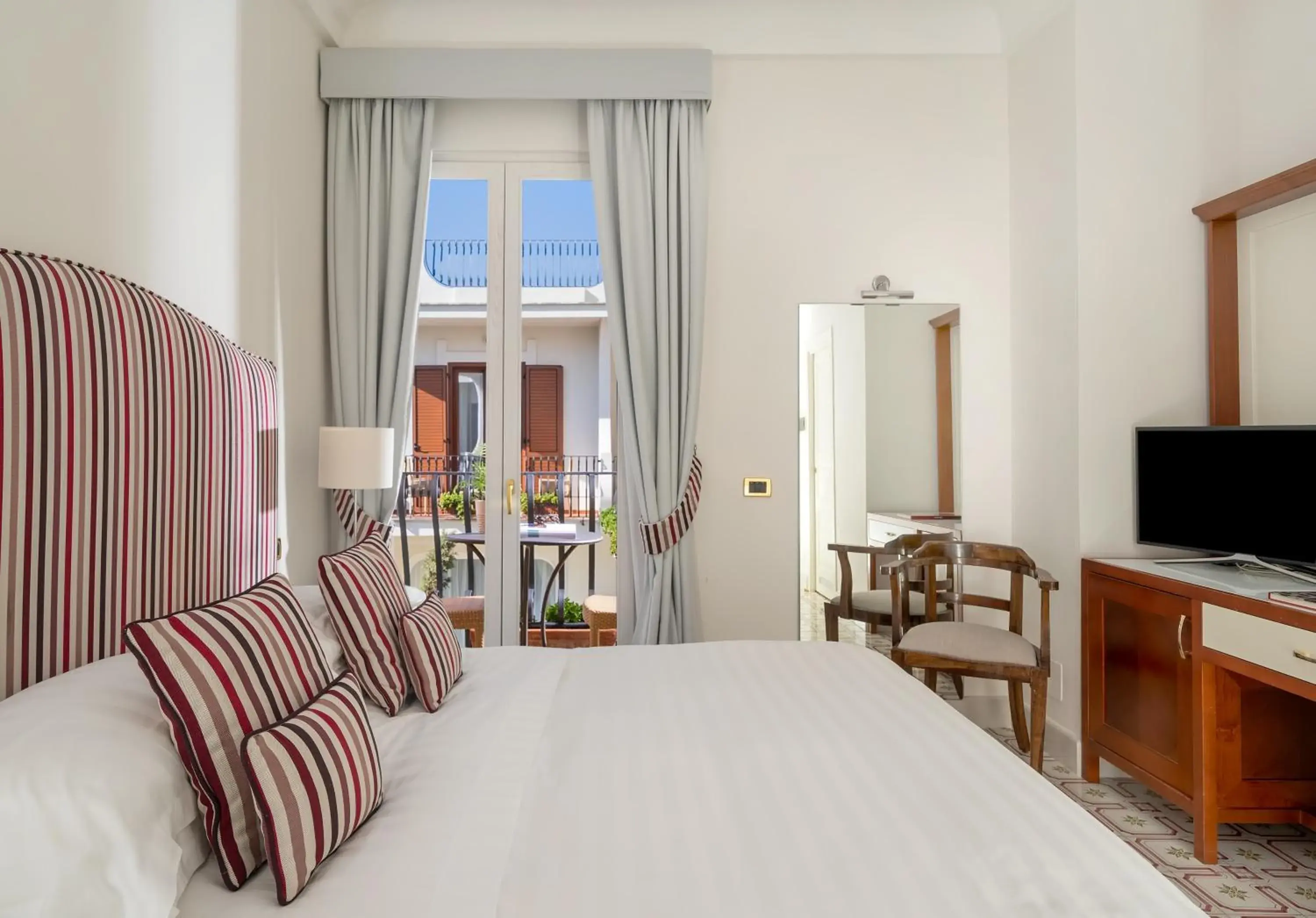 Comfort Double Room in San Montano Resort & Spa Comfort Double Room in San Montano Resort & Spa