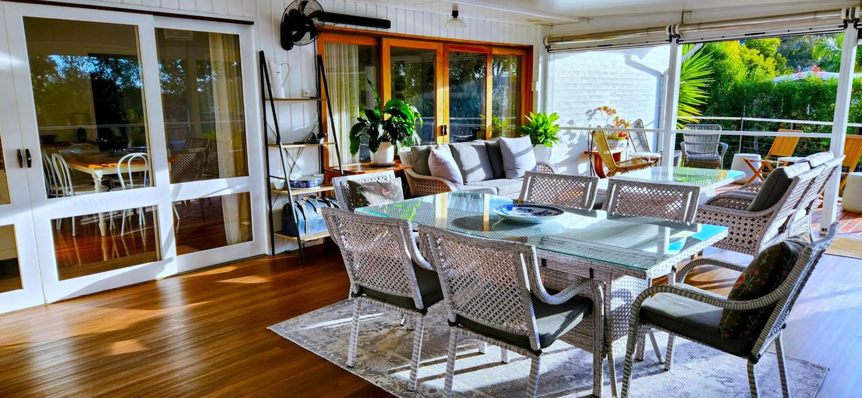 270 On Church - Entire Villa with Spacious Alfresco Area