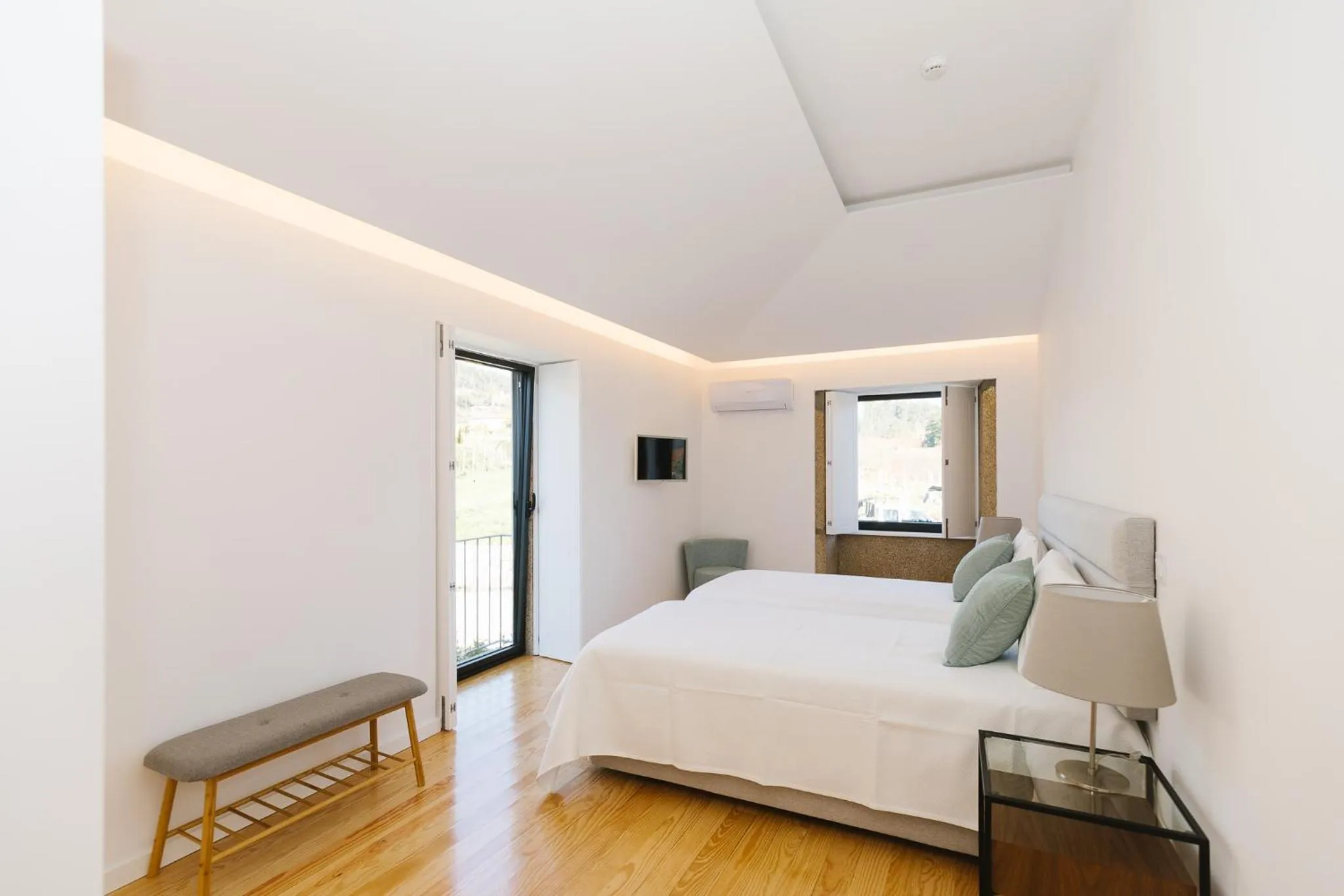 Photo of the whole room, Bed in Casa Vieira Lobo