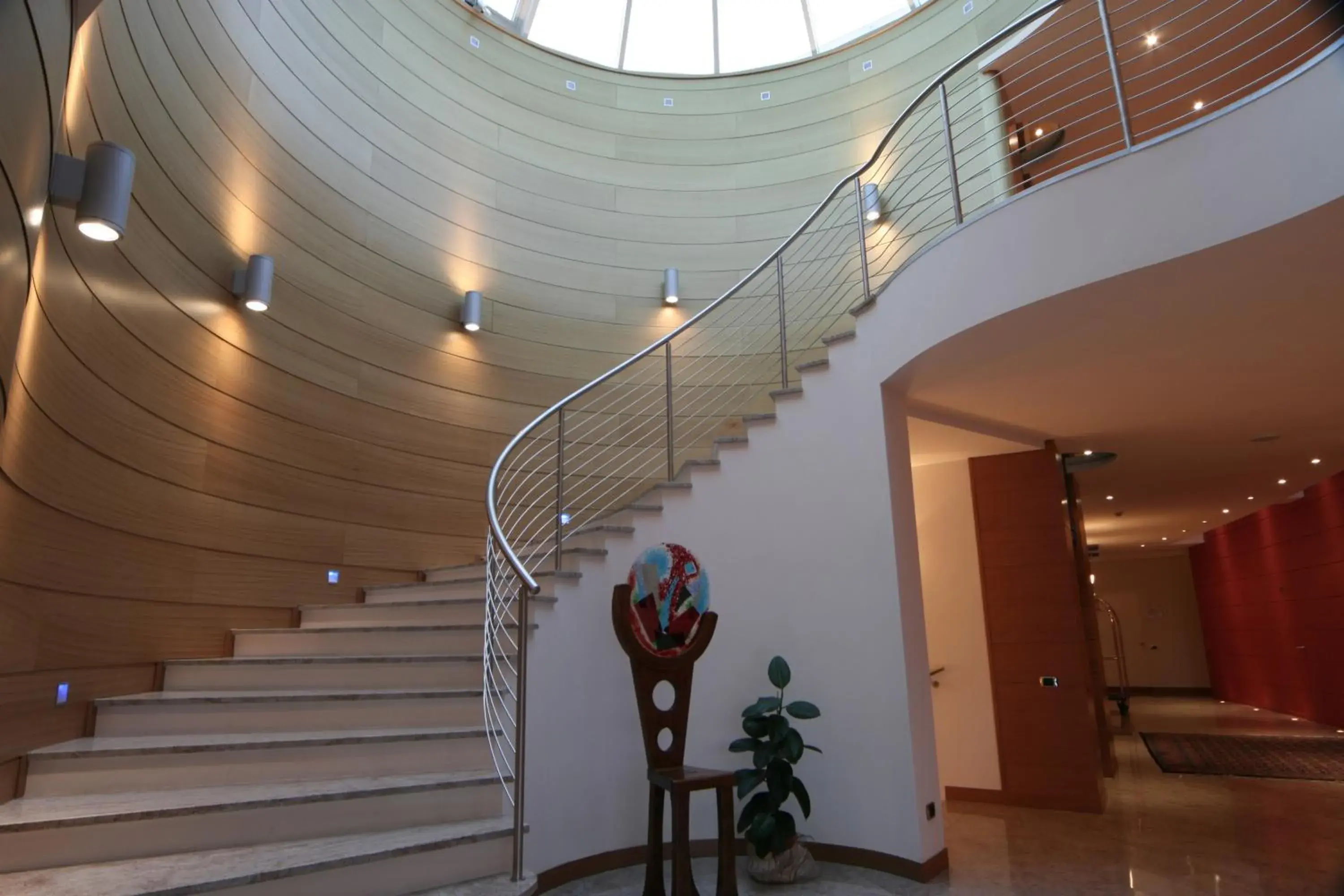 Lobby or reception in Luna Hotel Lago Maggiore Arona Lobby or reception in Luna Hotel Lago Maggiore Arona