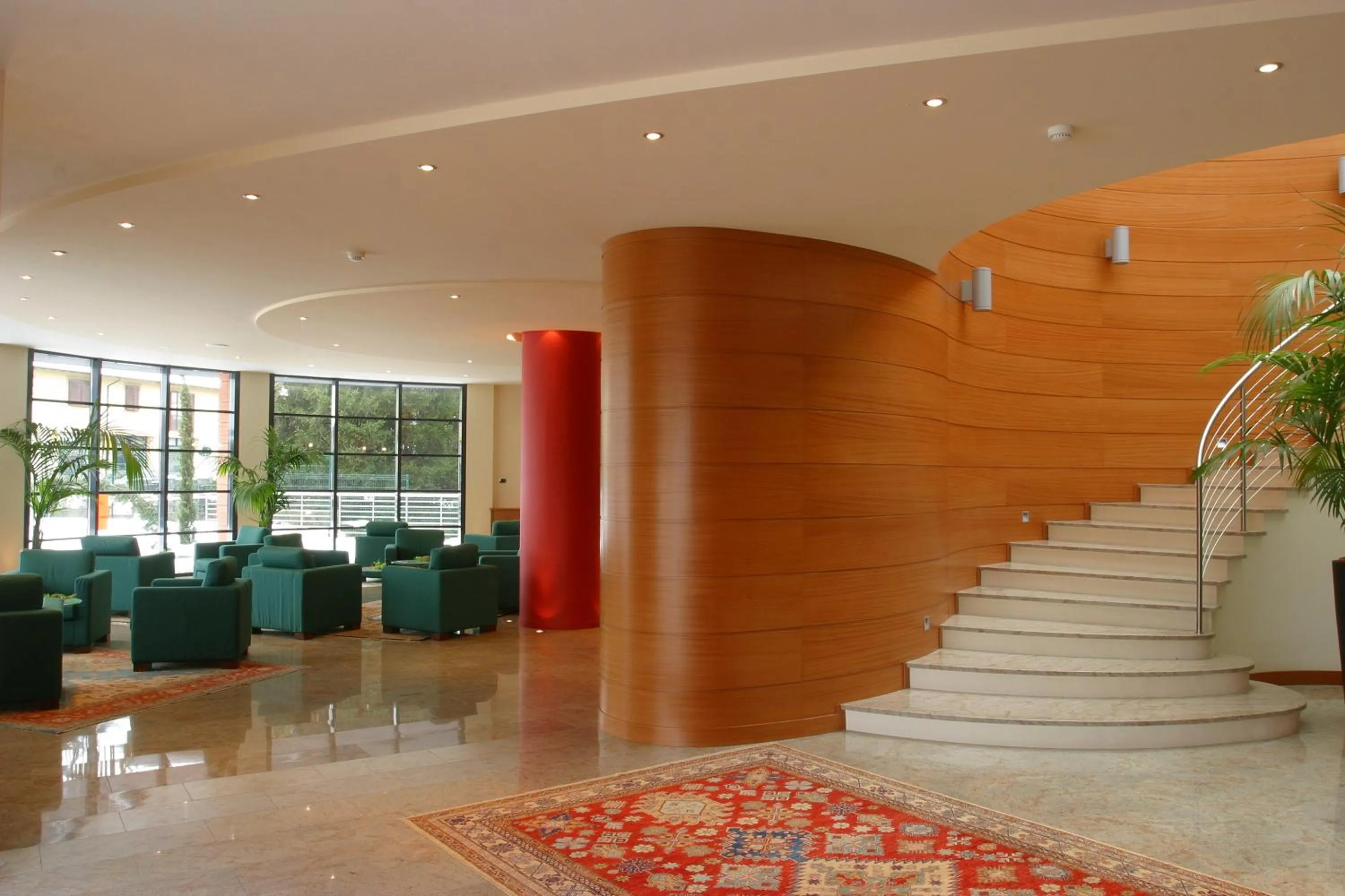 Lobby or reception in Luna Hotel Lago Maggiore Arona