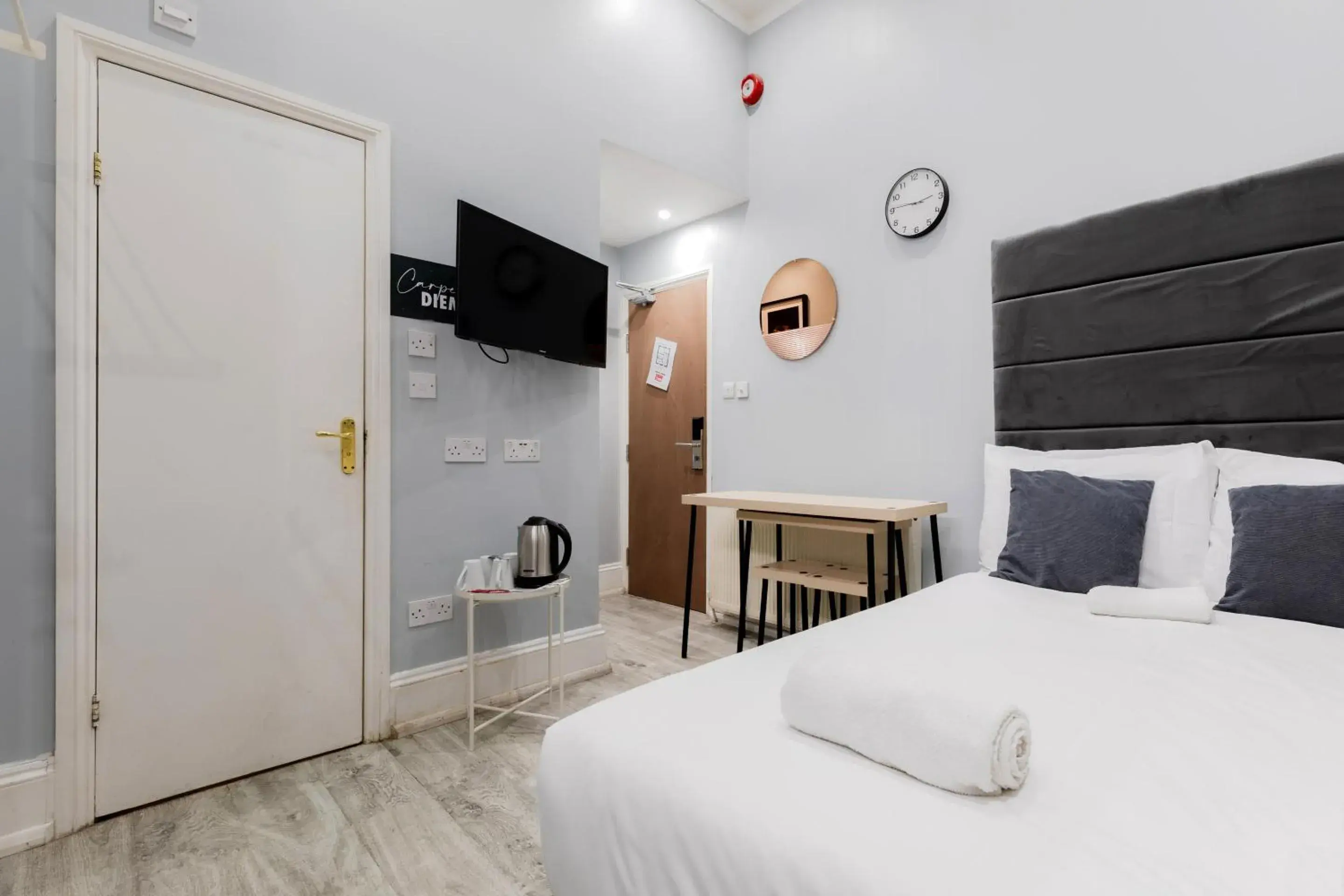 Bedroom, Bed in Orlando hotel Bedroom, Bed in Orlando hotel