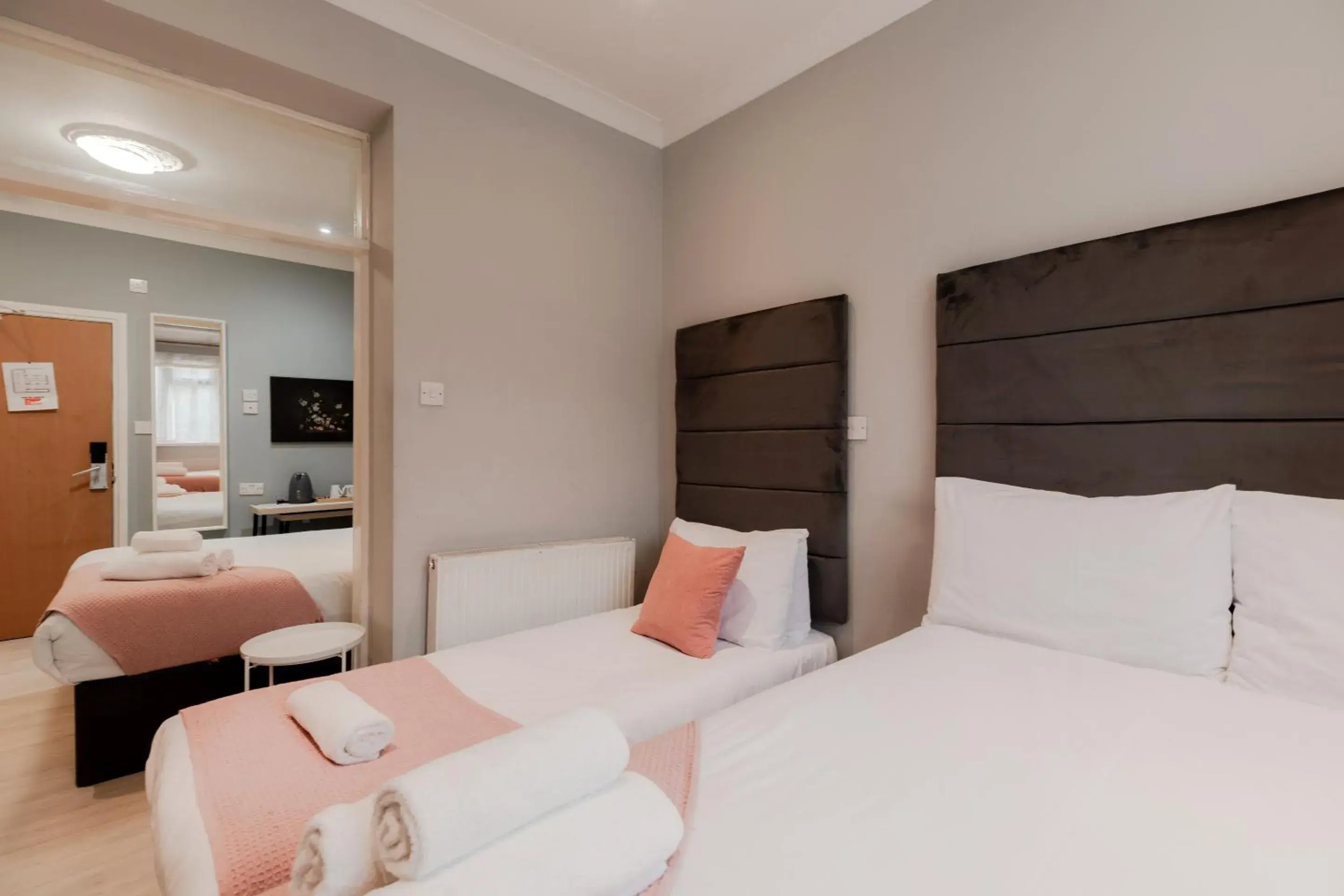 Family Room in Orlando hotel Family Room in Orlando hotel