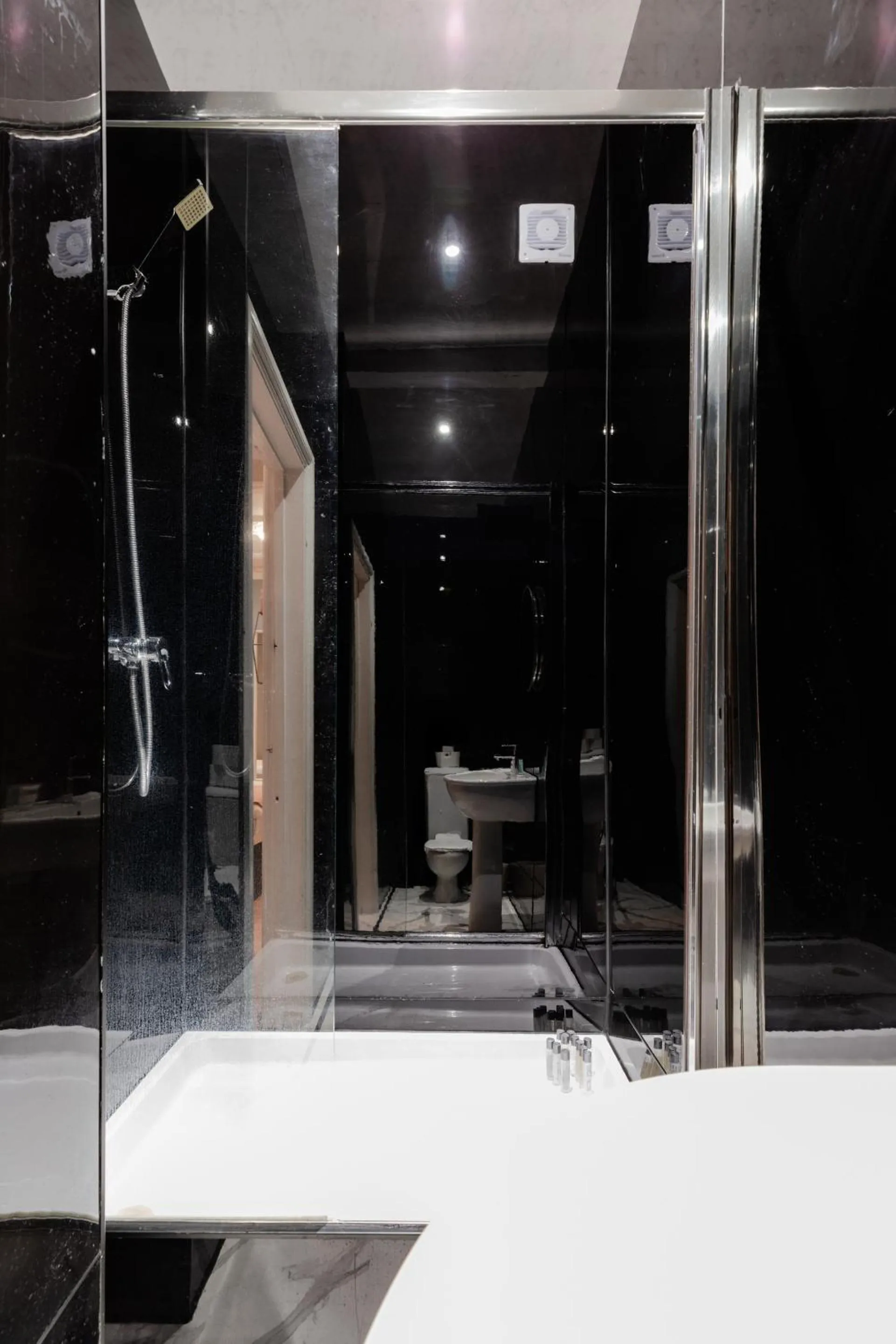 Bedroom in Orlando hotel