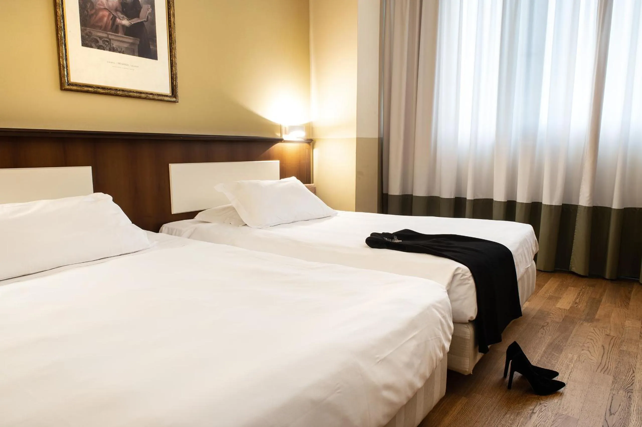 Photo of the whole room, Bed in Hotel Alga