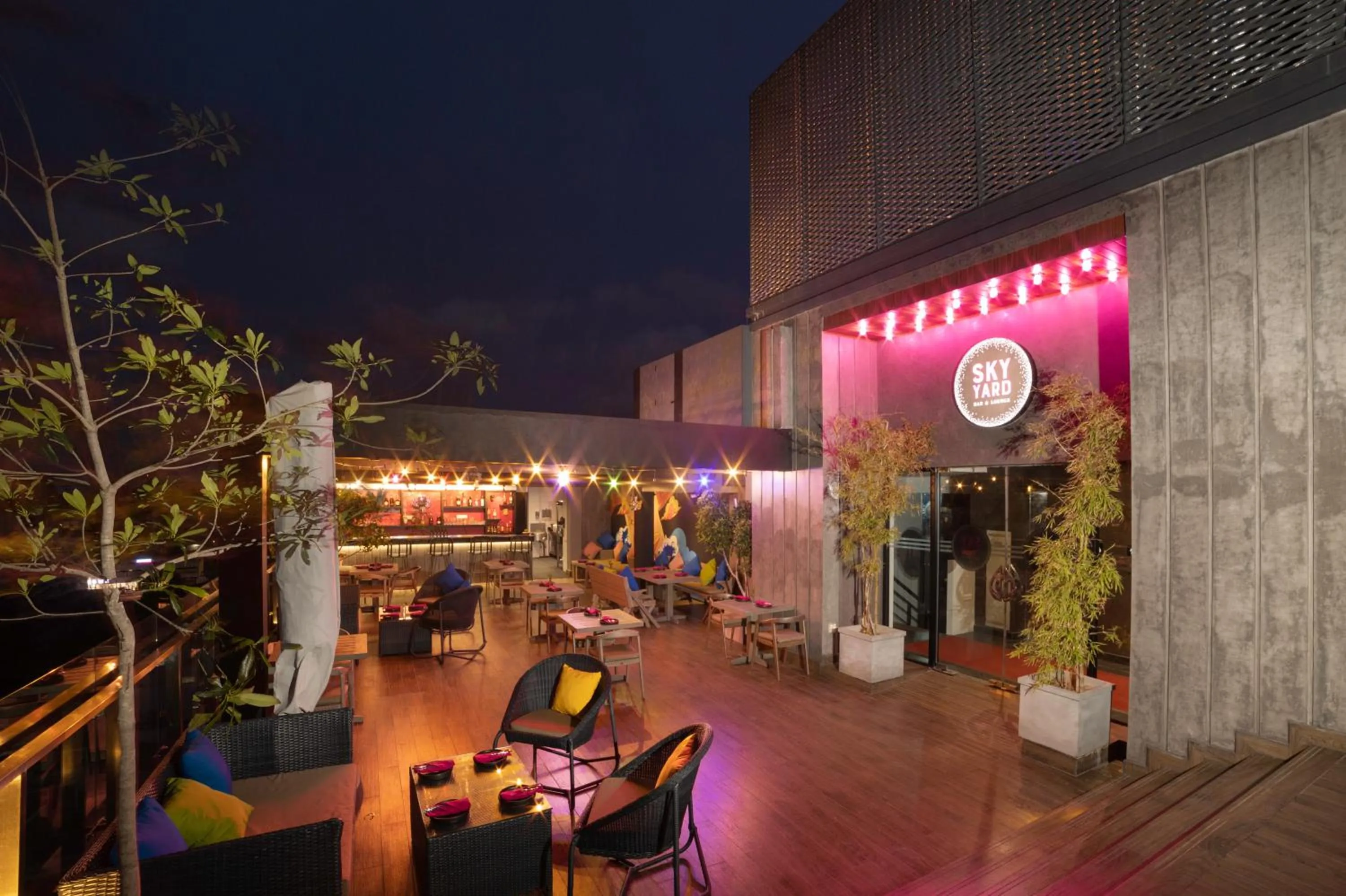 Restaurant/places to eat in MaRadha Colombo