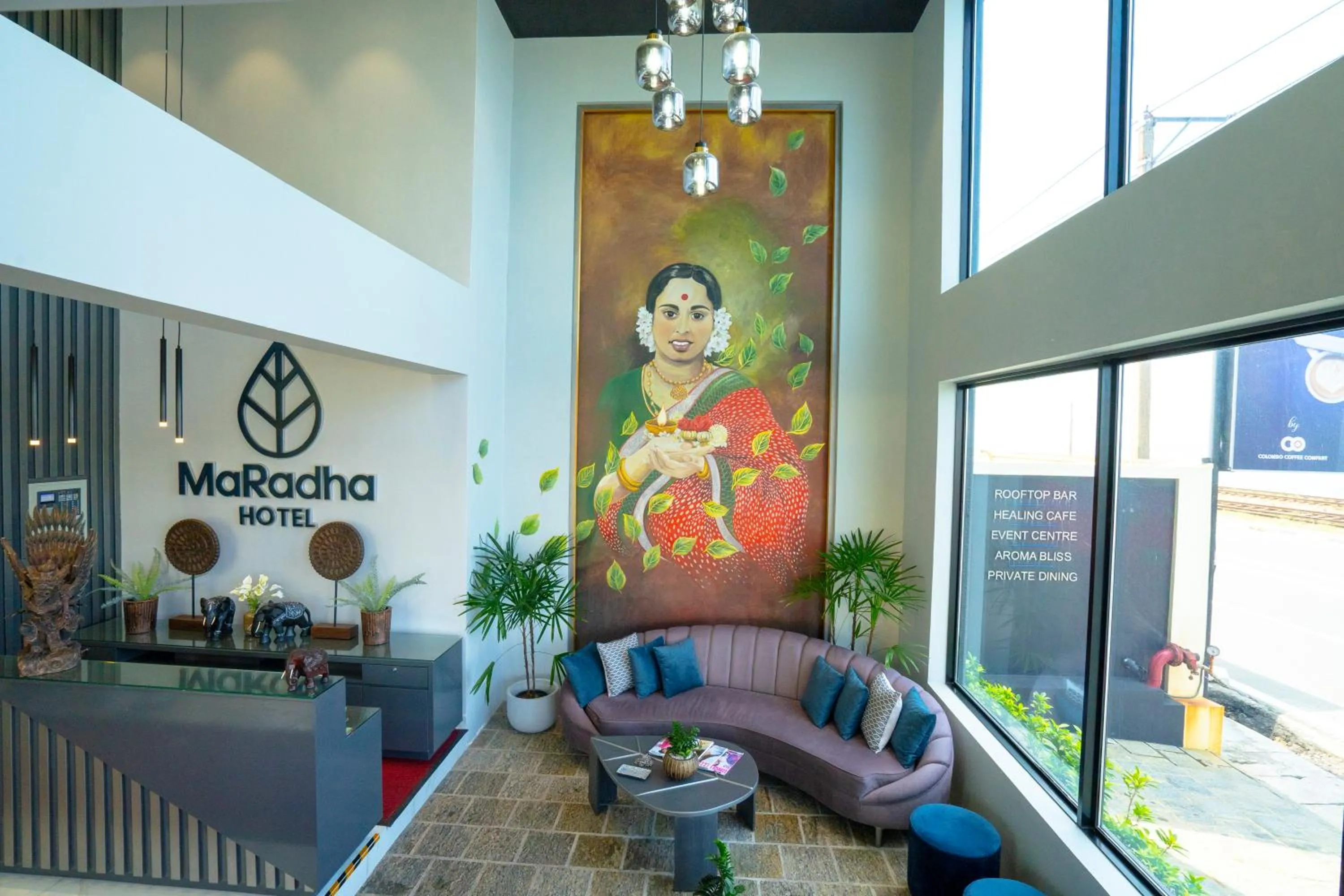 Lobby or reception in MaRadha Colombo