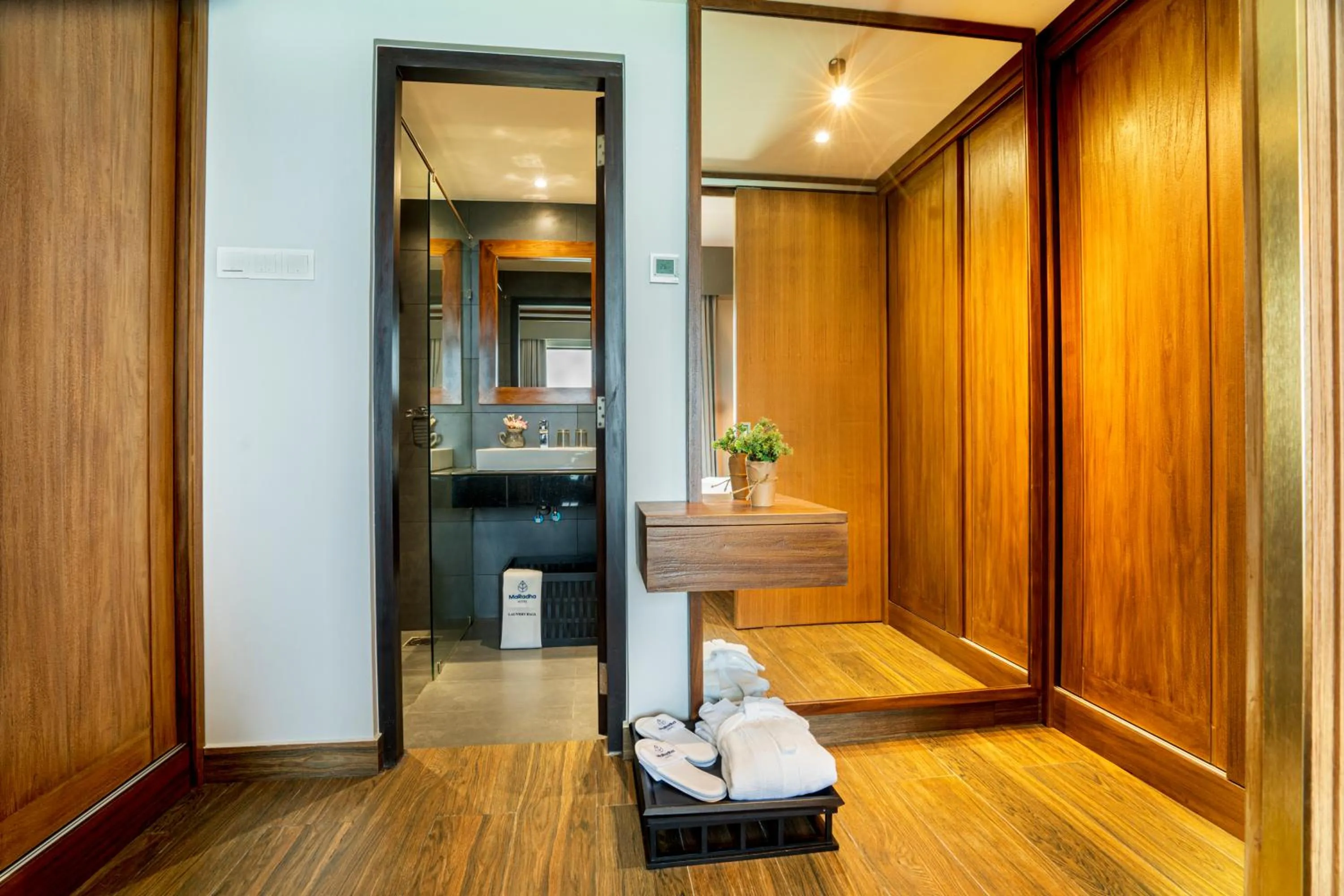 Bathroom in MaRadha Colombo