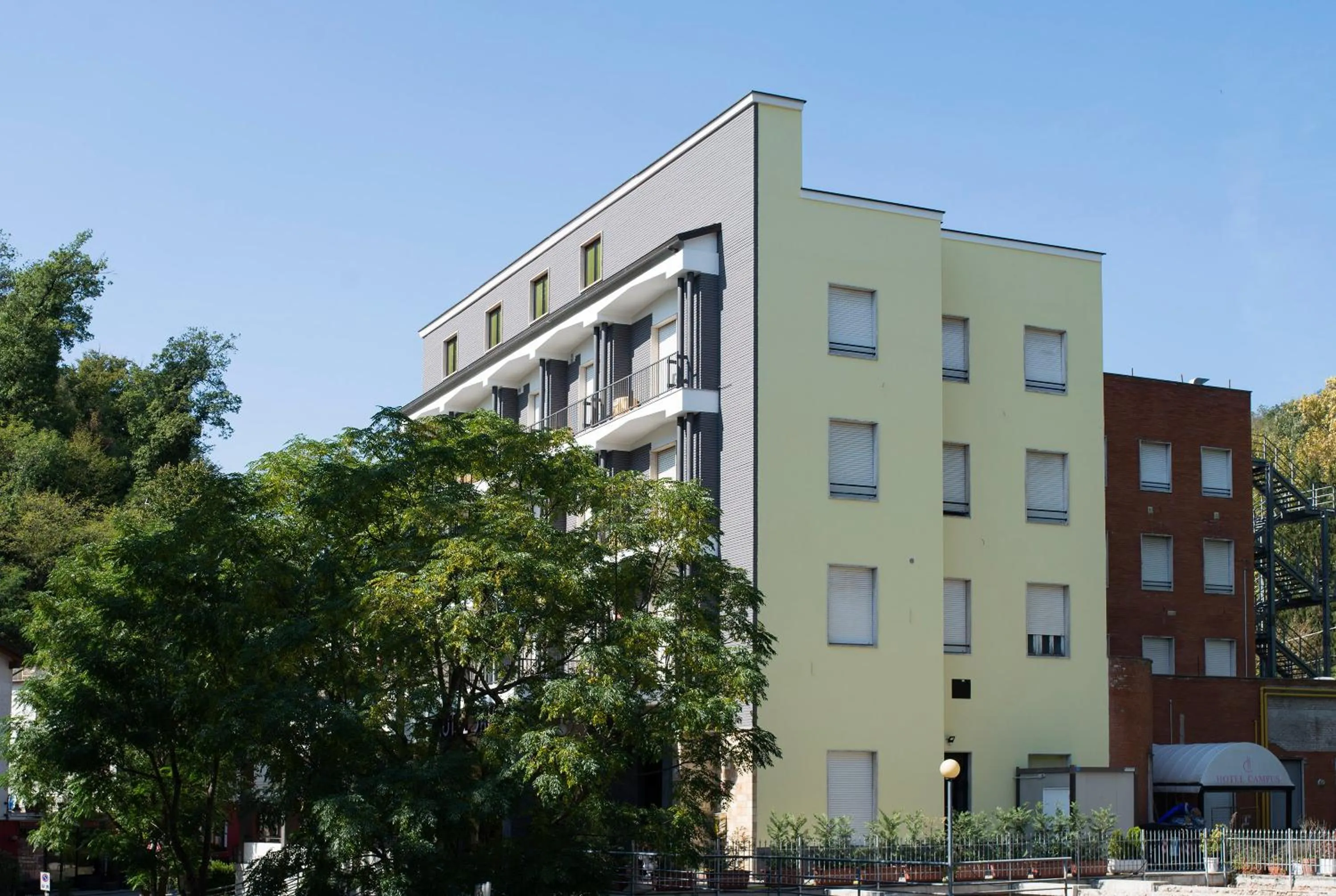 Property building in Hotel Salus