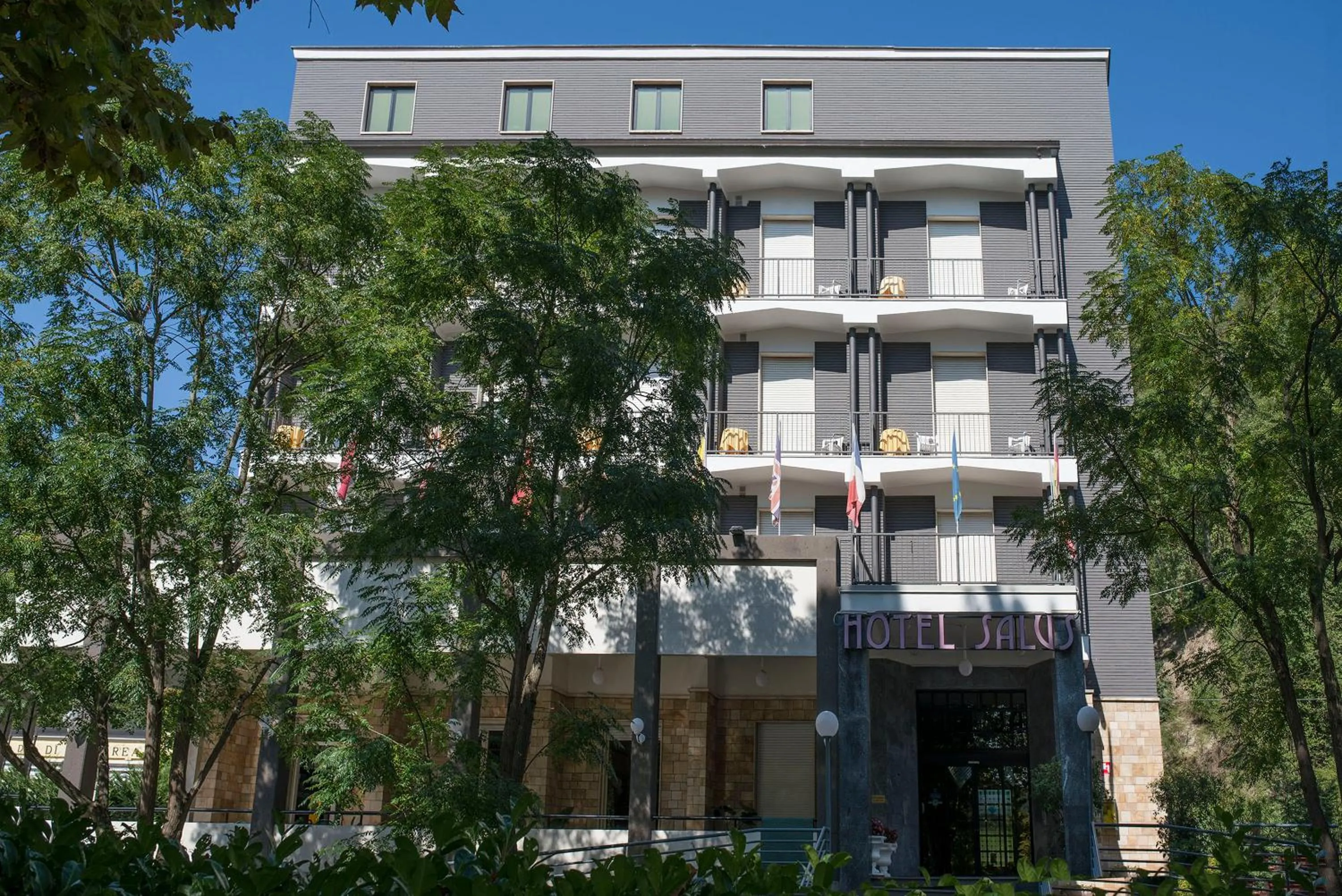 Property building in Hotel Salus