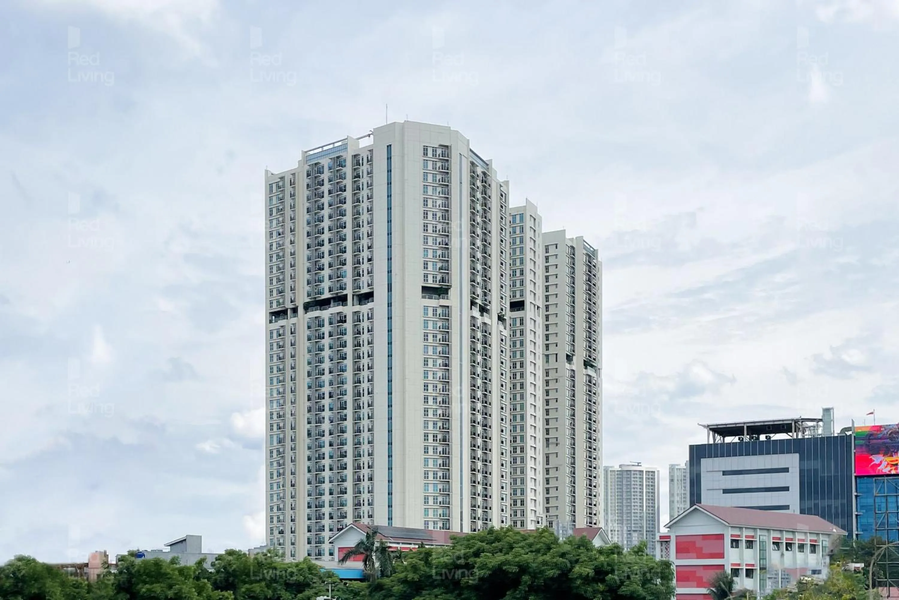 Property building in RedLiving Apartemen Puri Orchard - Tower Magnolia