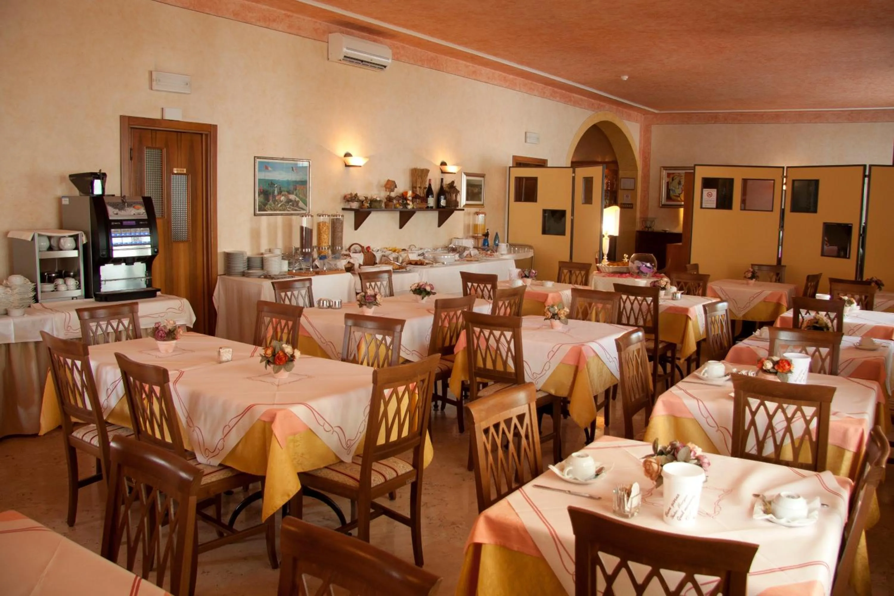 Restaurant/places to eat in Hotel Fornaci