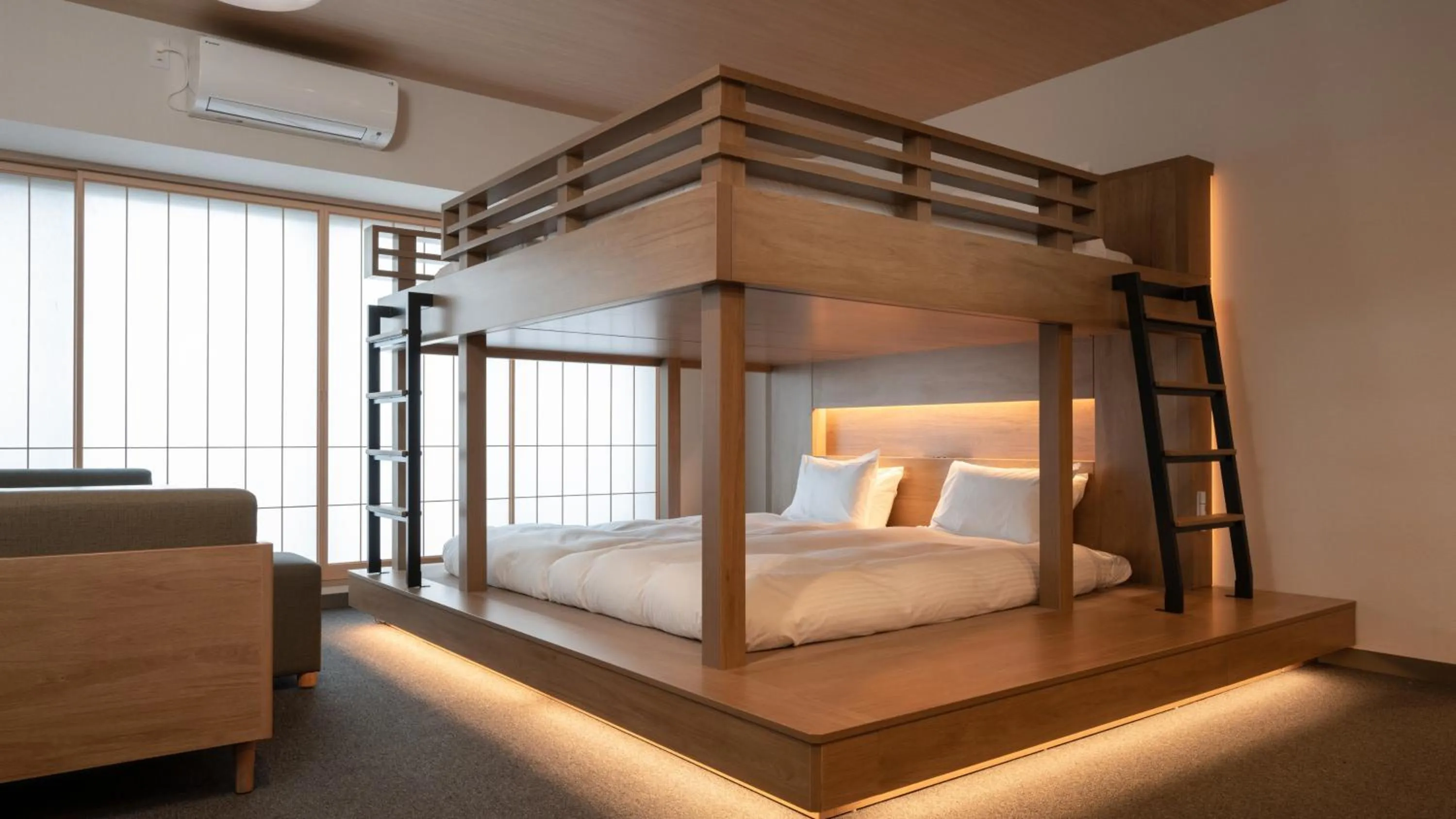 Photo of the whole room, Bed in MIMARU Tokyo Kinshicho