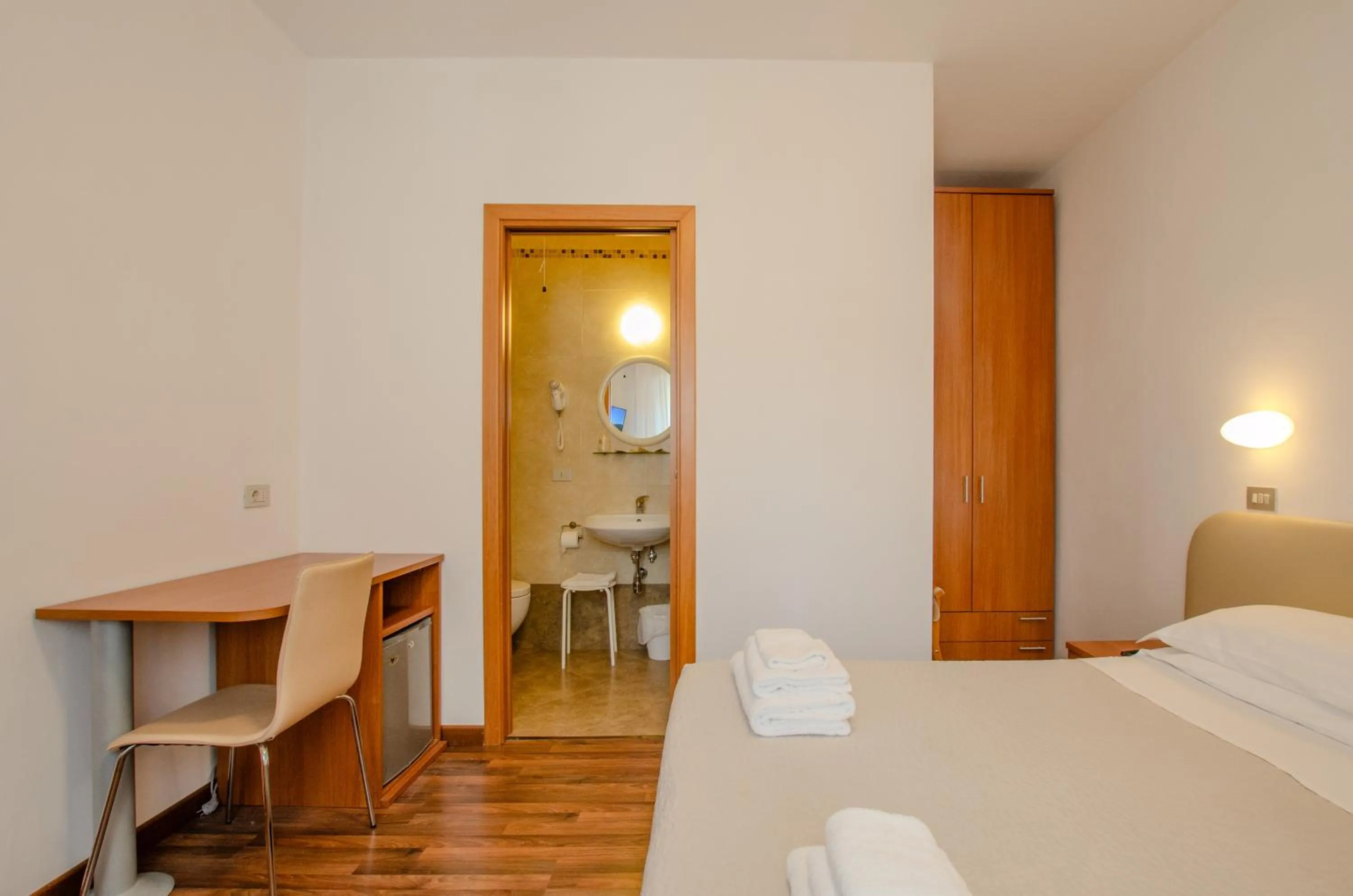 Bed in Hotel Del Buono Wellness & Medical Spa