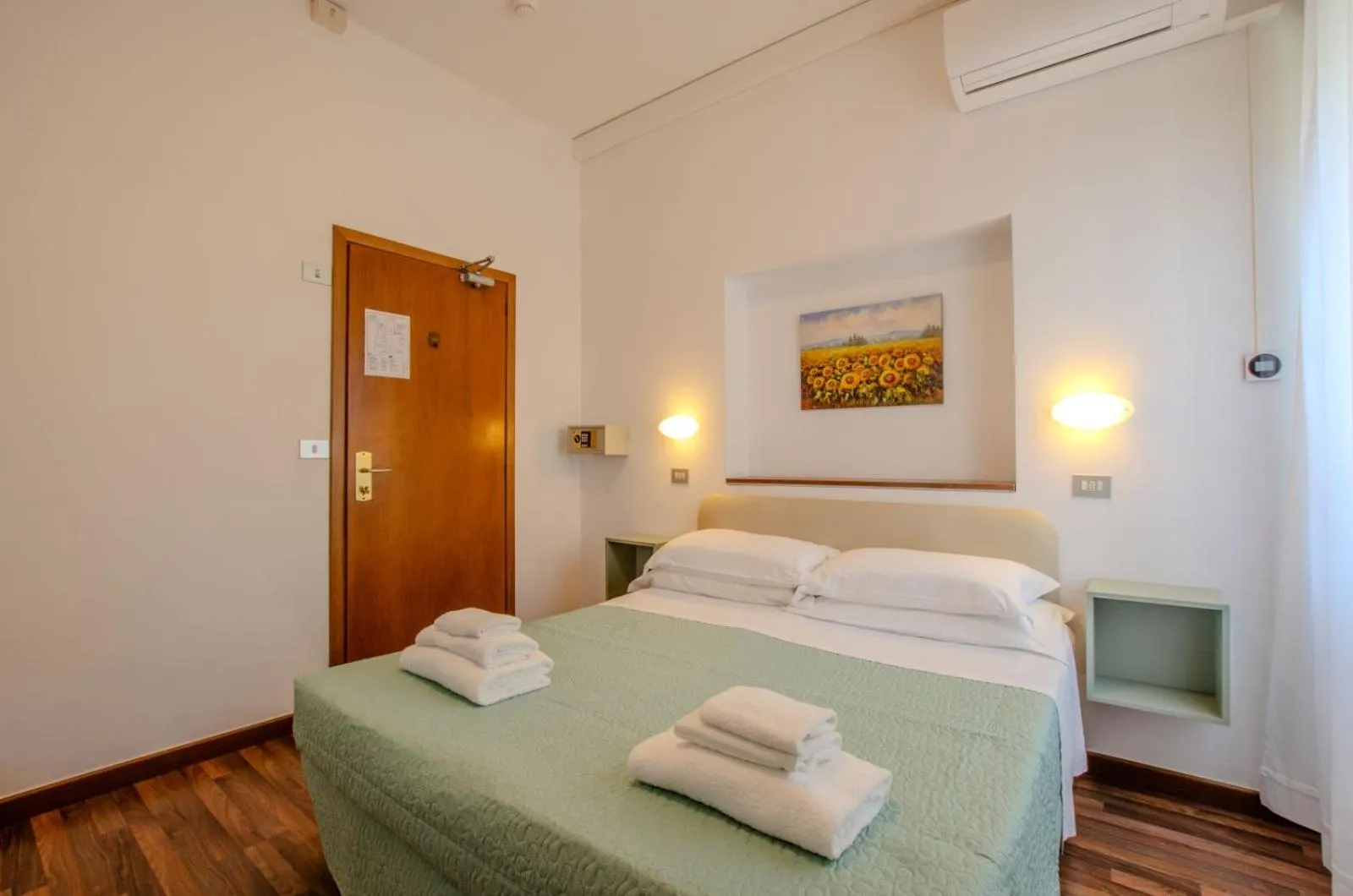Bed in Hotel Del Buono Wellness & Medical Spa