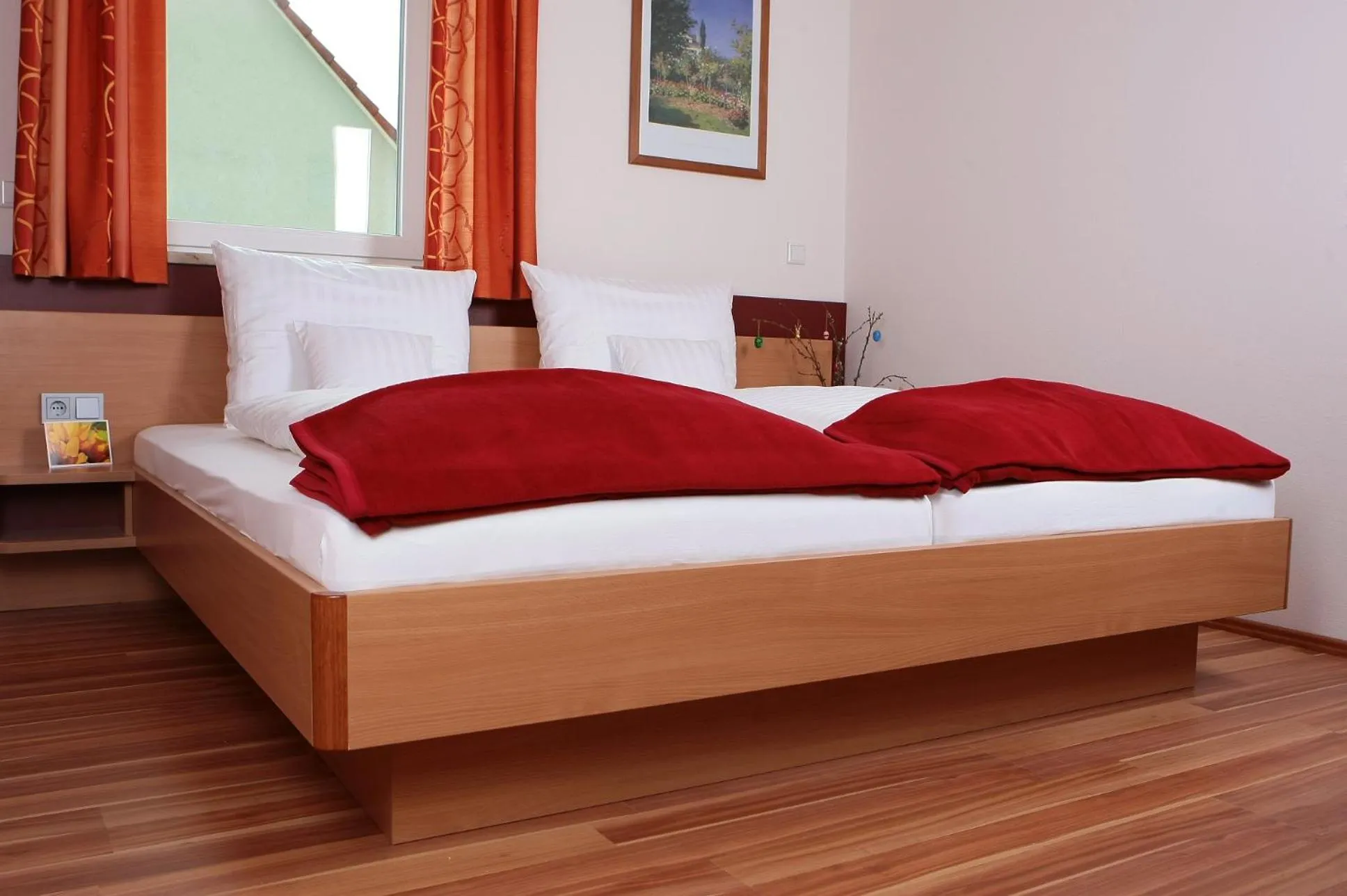 Bed in Gästehaus Kleeberger