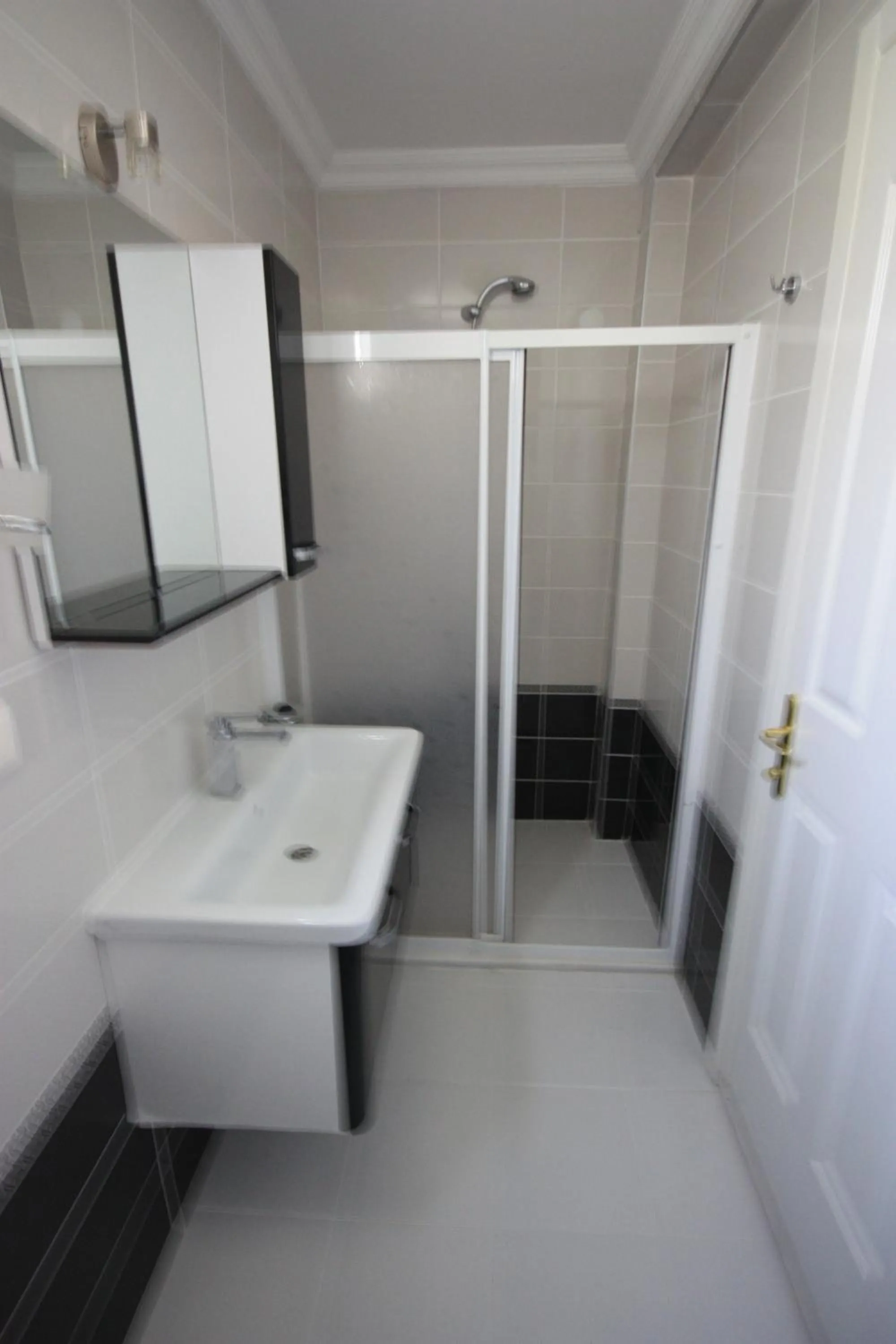Shower in VILLA PALM