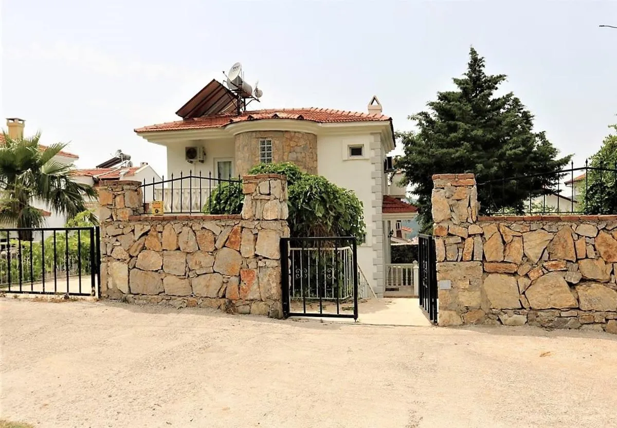 Property building in VILLA PALM