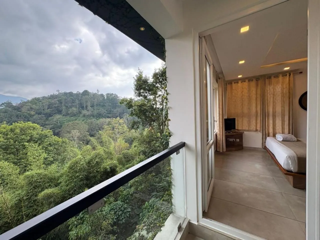 Bed in Amrezy Resort and Spa by Stride, Wayanad