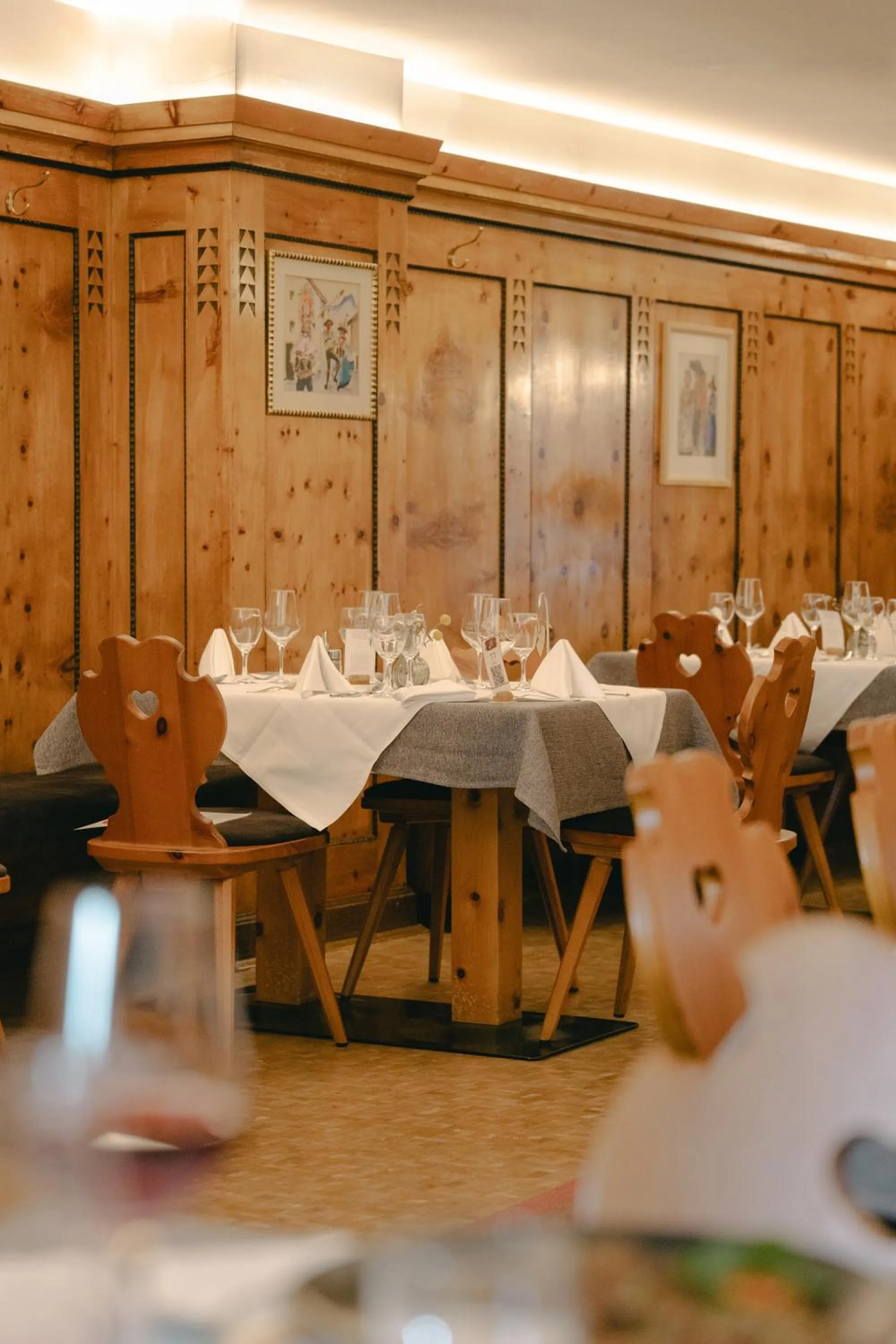 Restaurant/places to eat in Hotel Post Gries