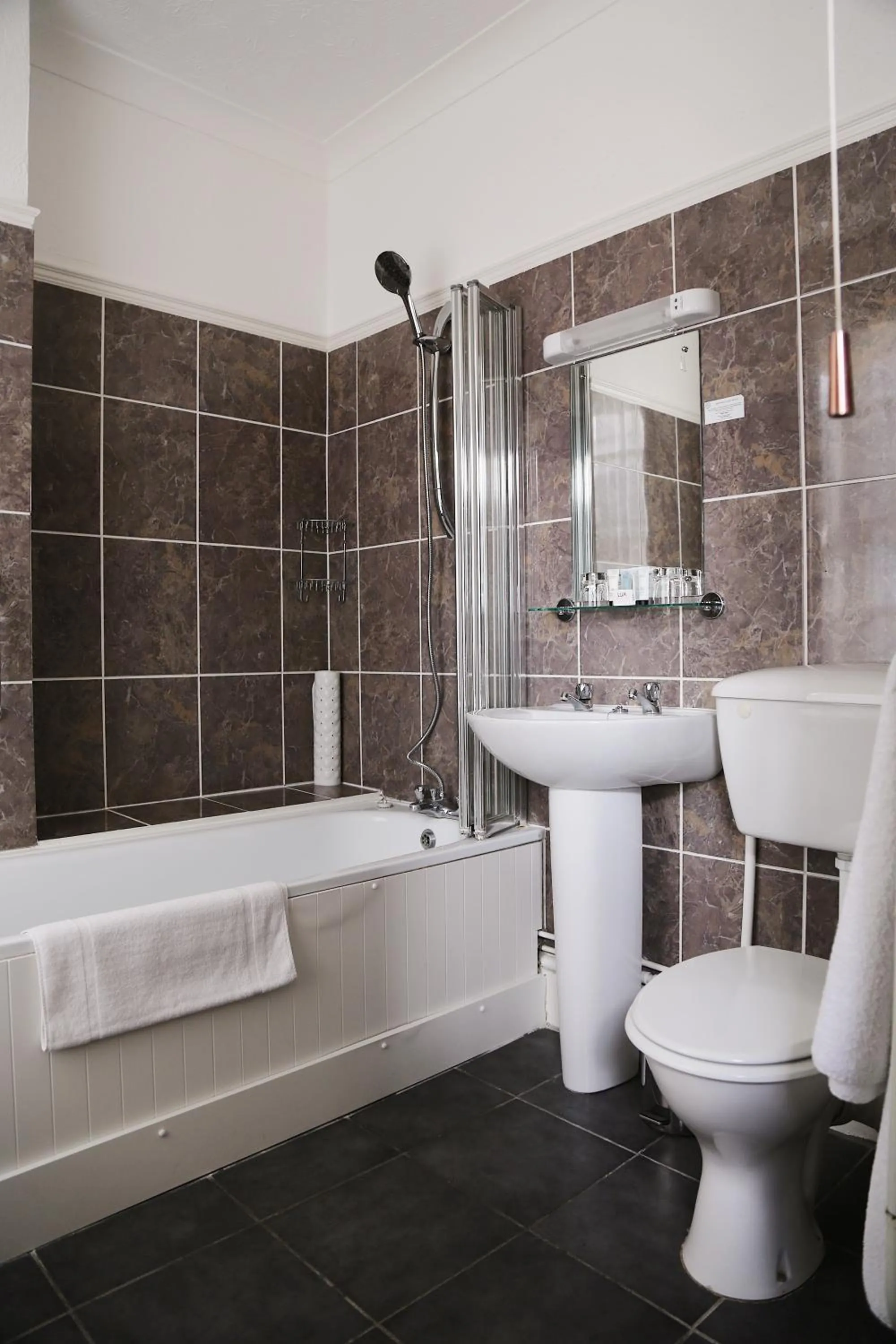 Double Room with Private Bathroom in Walpole Bay Hotel
