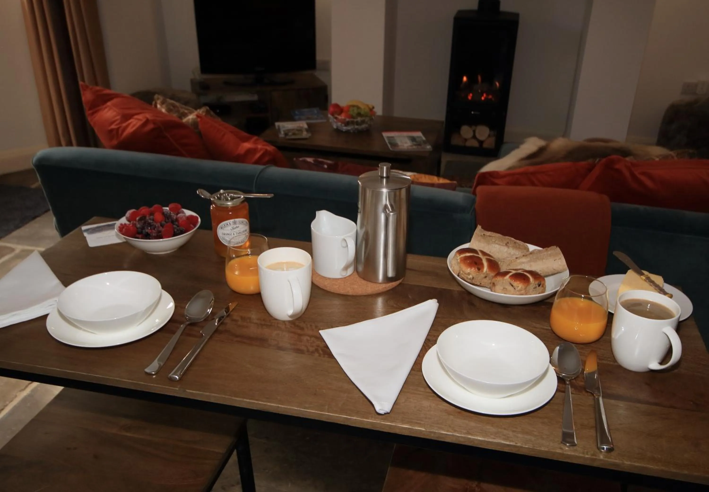 The Old Scullery, Cosy Stylish Apartment for two on Harrogate's Iconic Stray