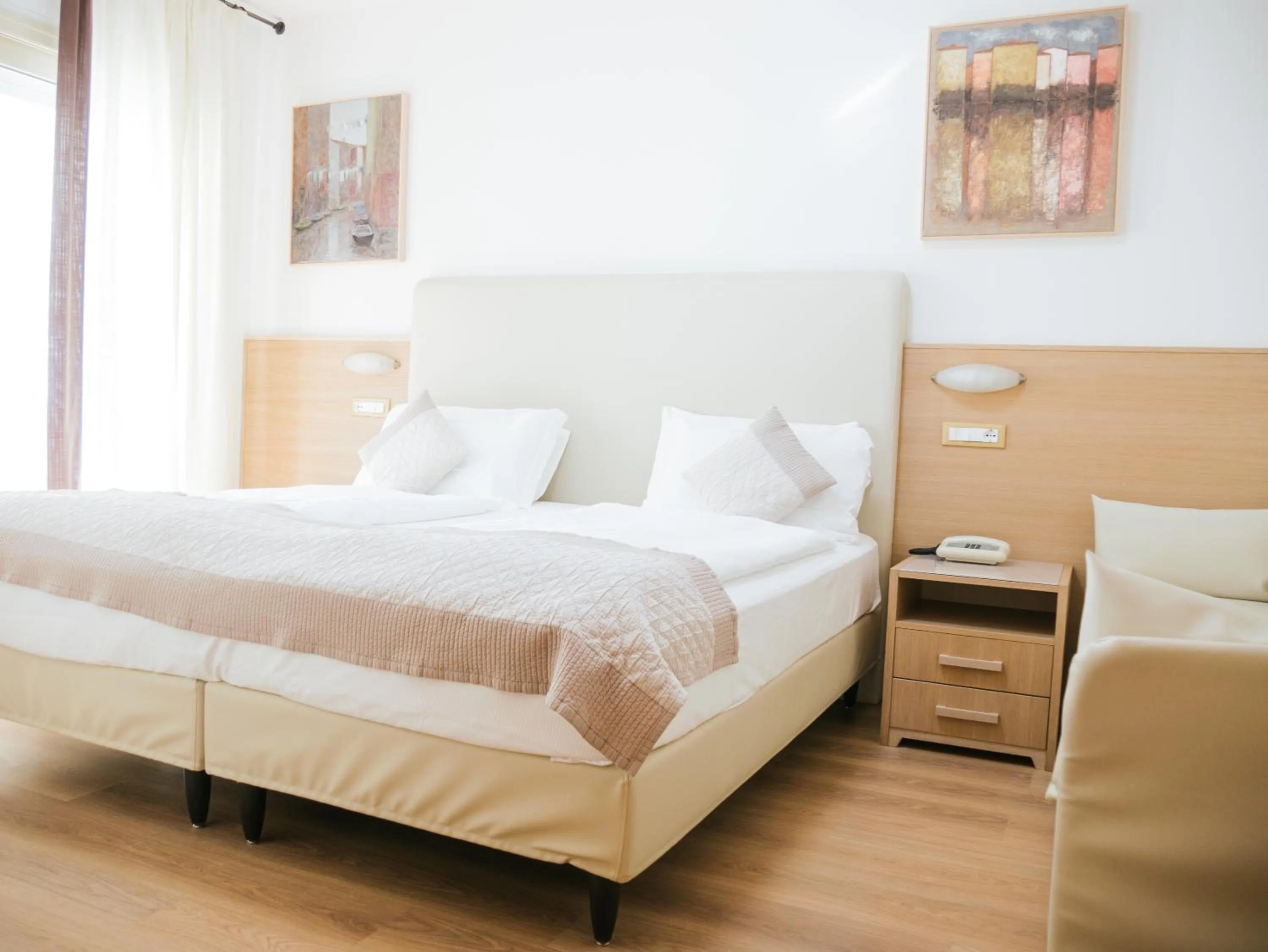 Bed in Hotel Bristol