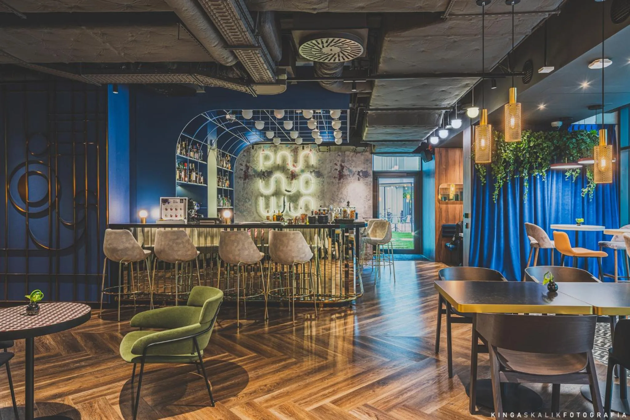 Restaurant/places to eat in Royal Tulip Warsaw Centre