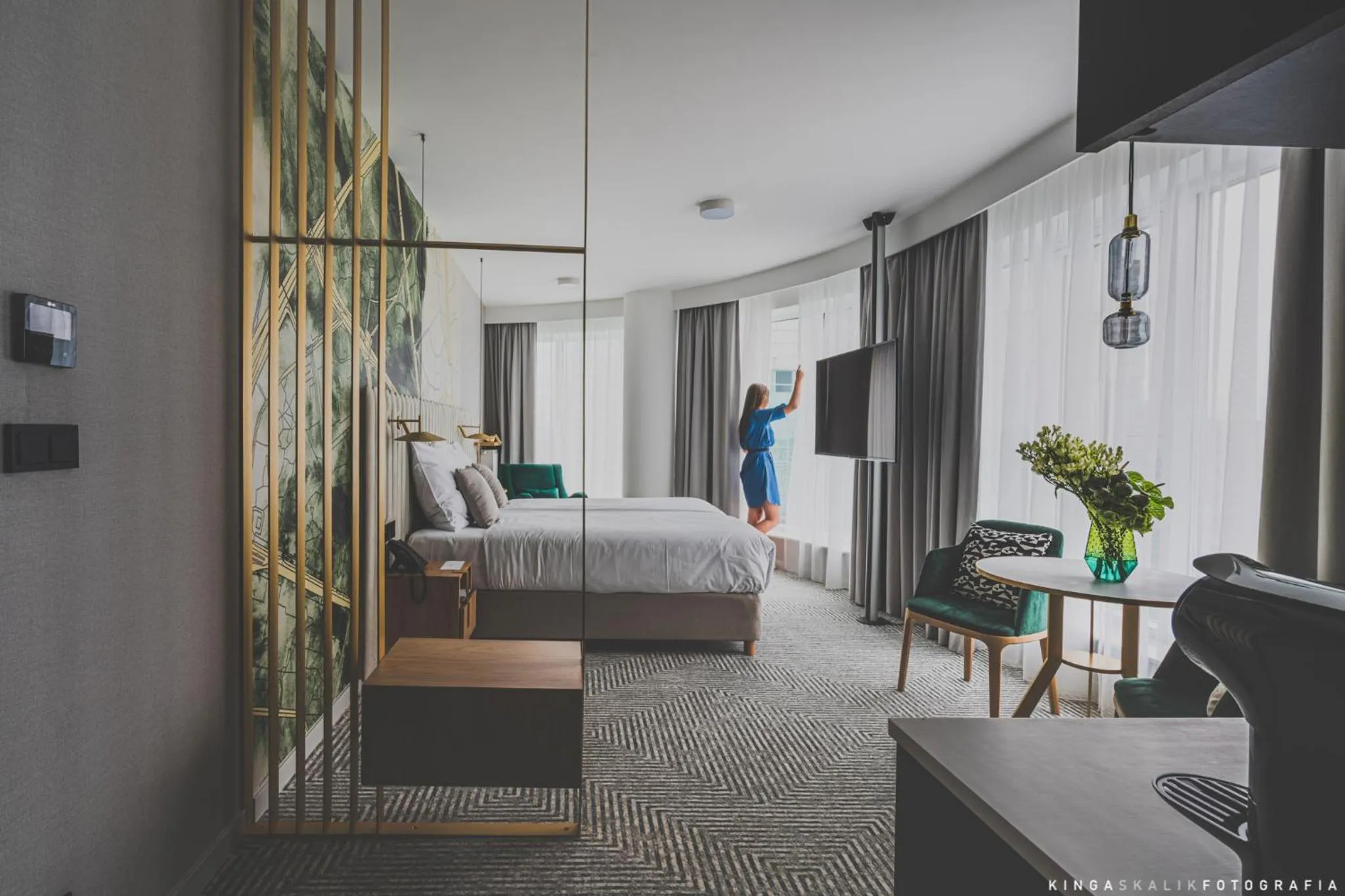 Bed in Royal Tulip Warsaw Centre