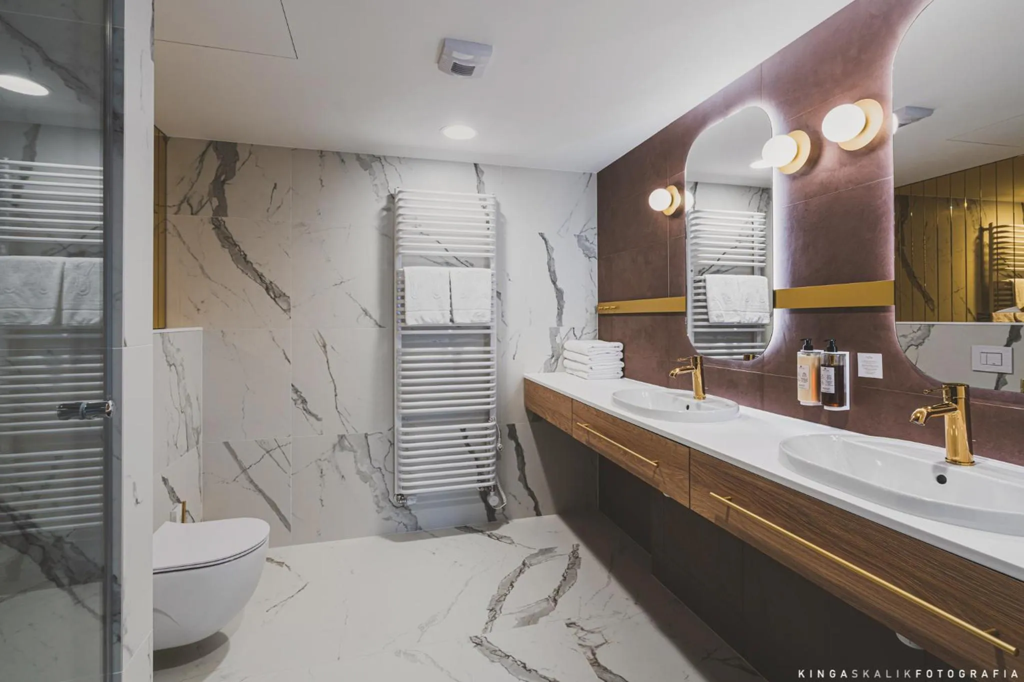 Shower in Royal Tulip Warsaw Centre