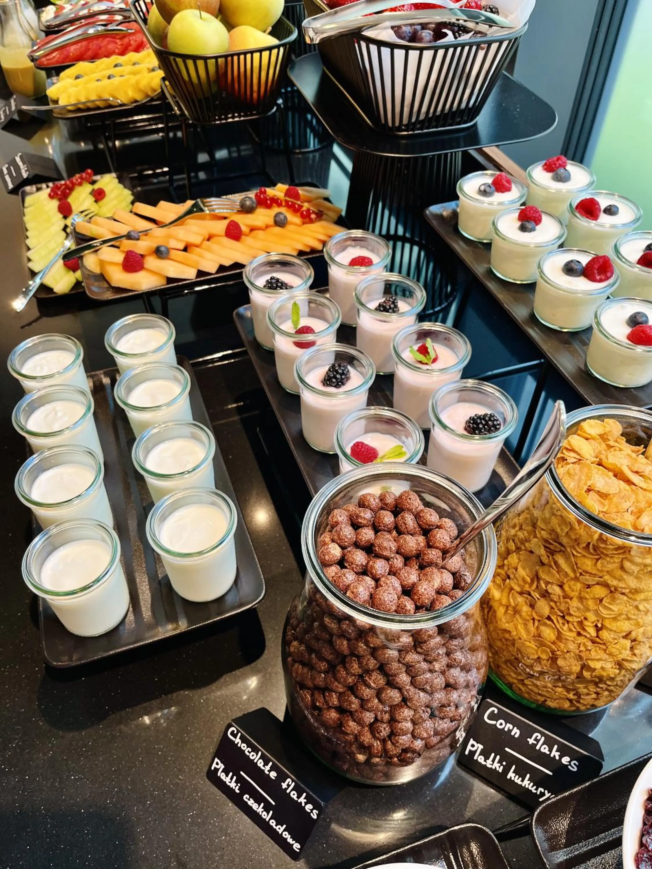 Food and drinks in Royal Tulip Warsaw Centre