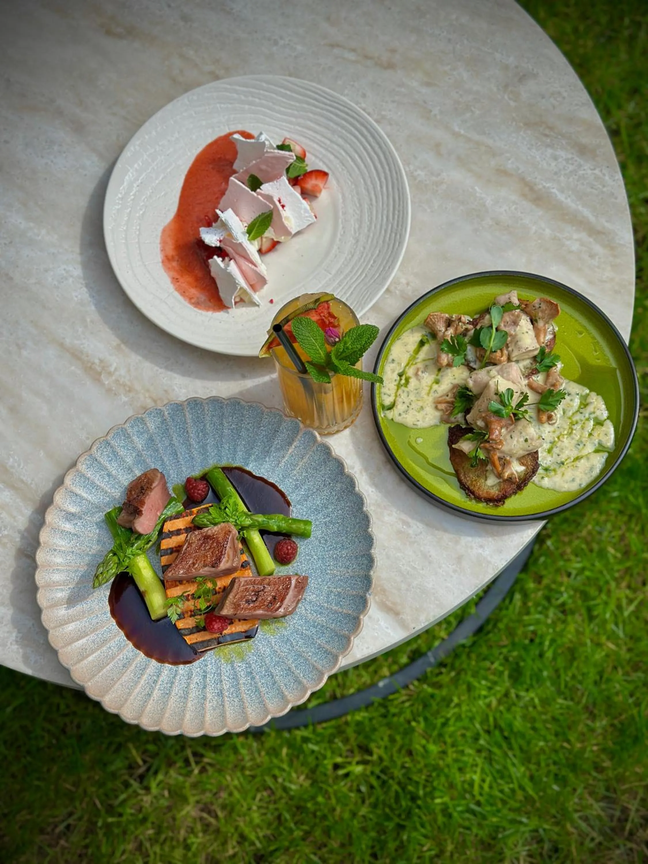 Spring in Royal Tulip Warsaw Centre