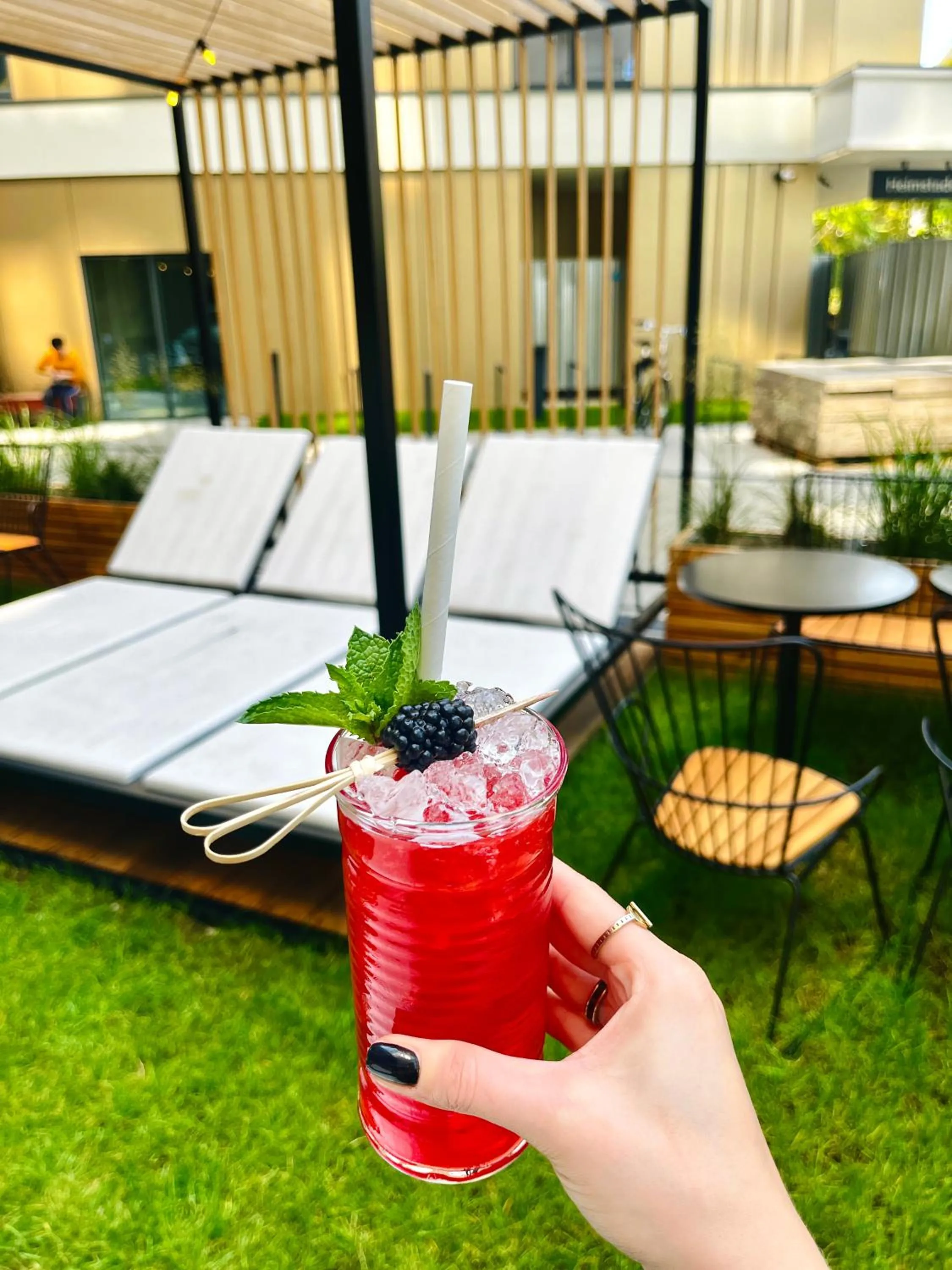 Spring in Royal Tulip Warsaw Centre