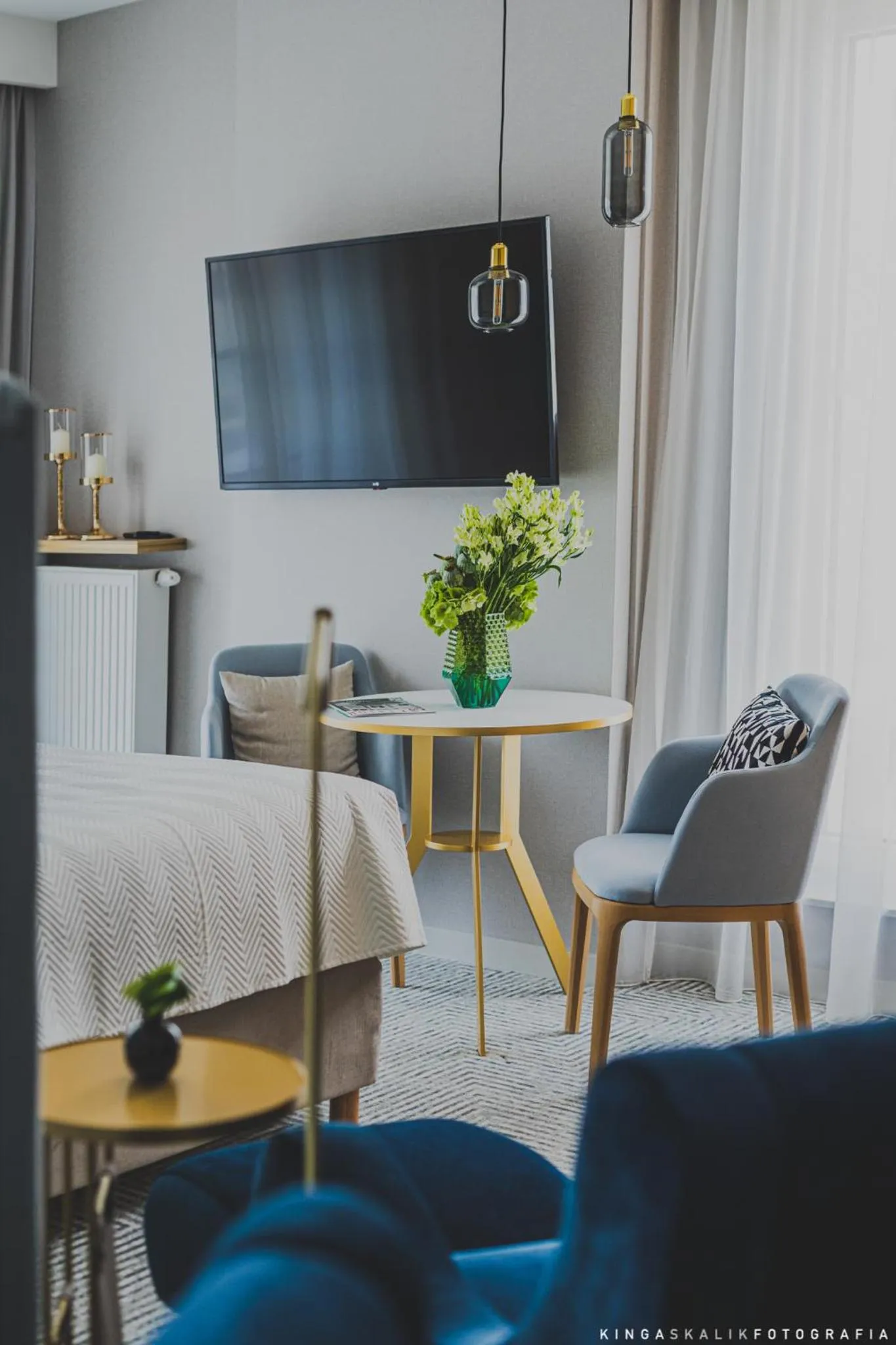 TV and multimedia, Bed in Royal Tulip Warsaw Centre