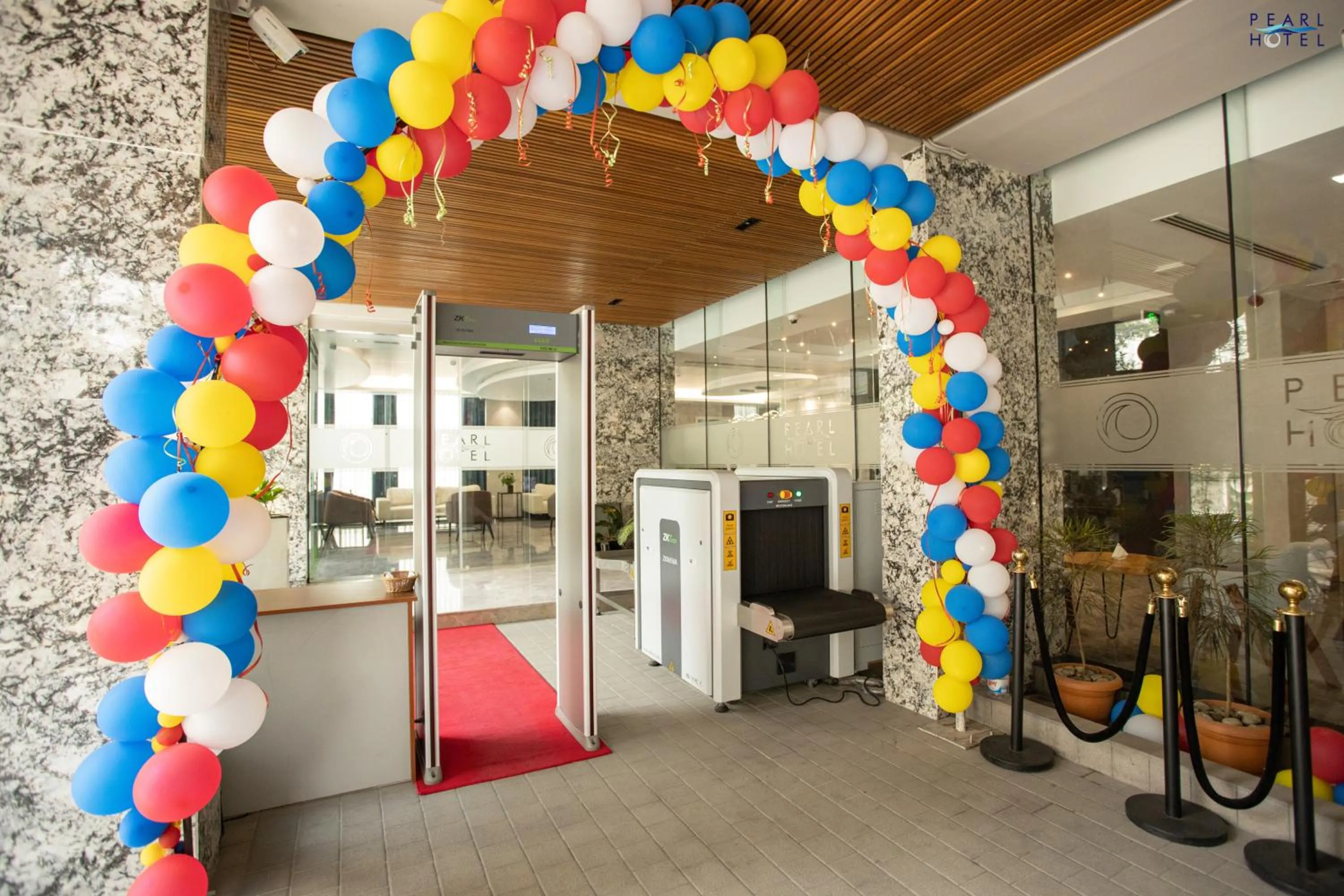 Facade/entrance in Pearl Hotel