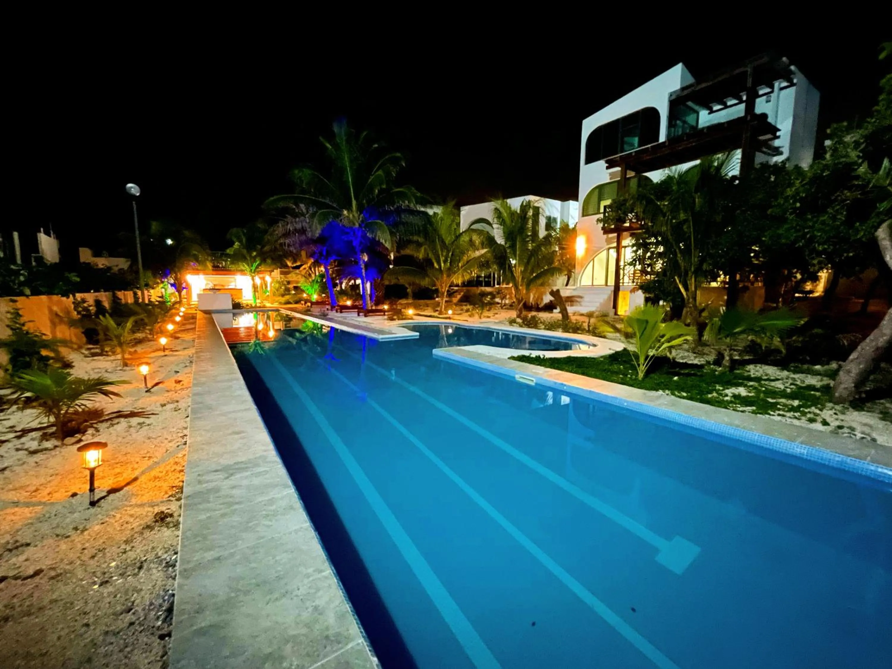 Night in Villas Amanecer by Andiani Travel