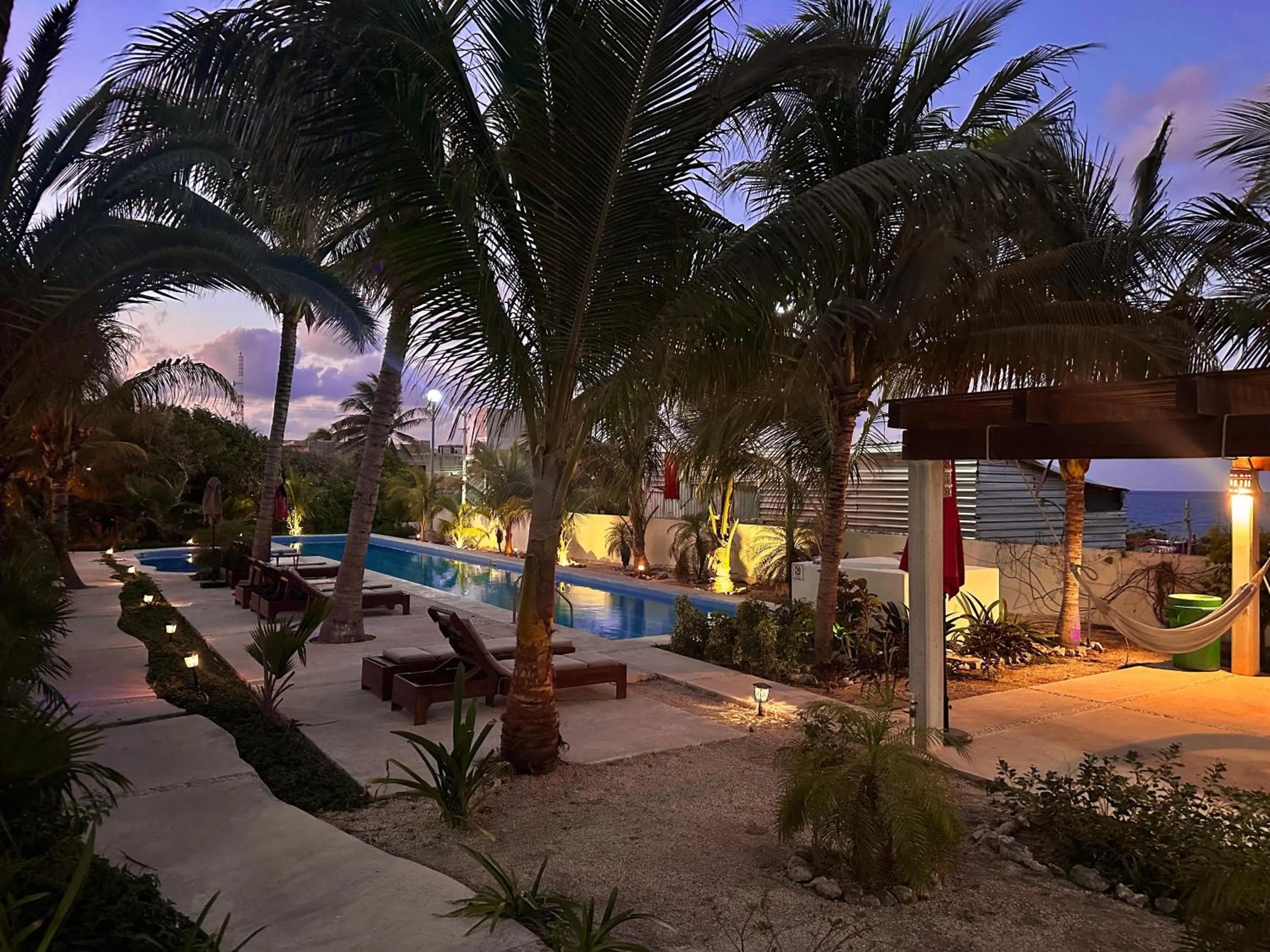 Garden in Villas Amanecer by Andiani Travel